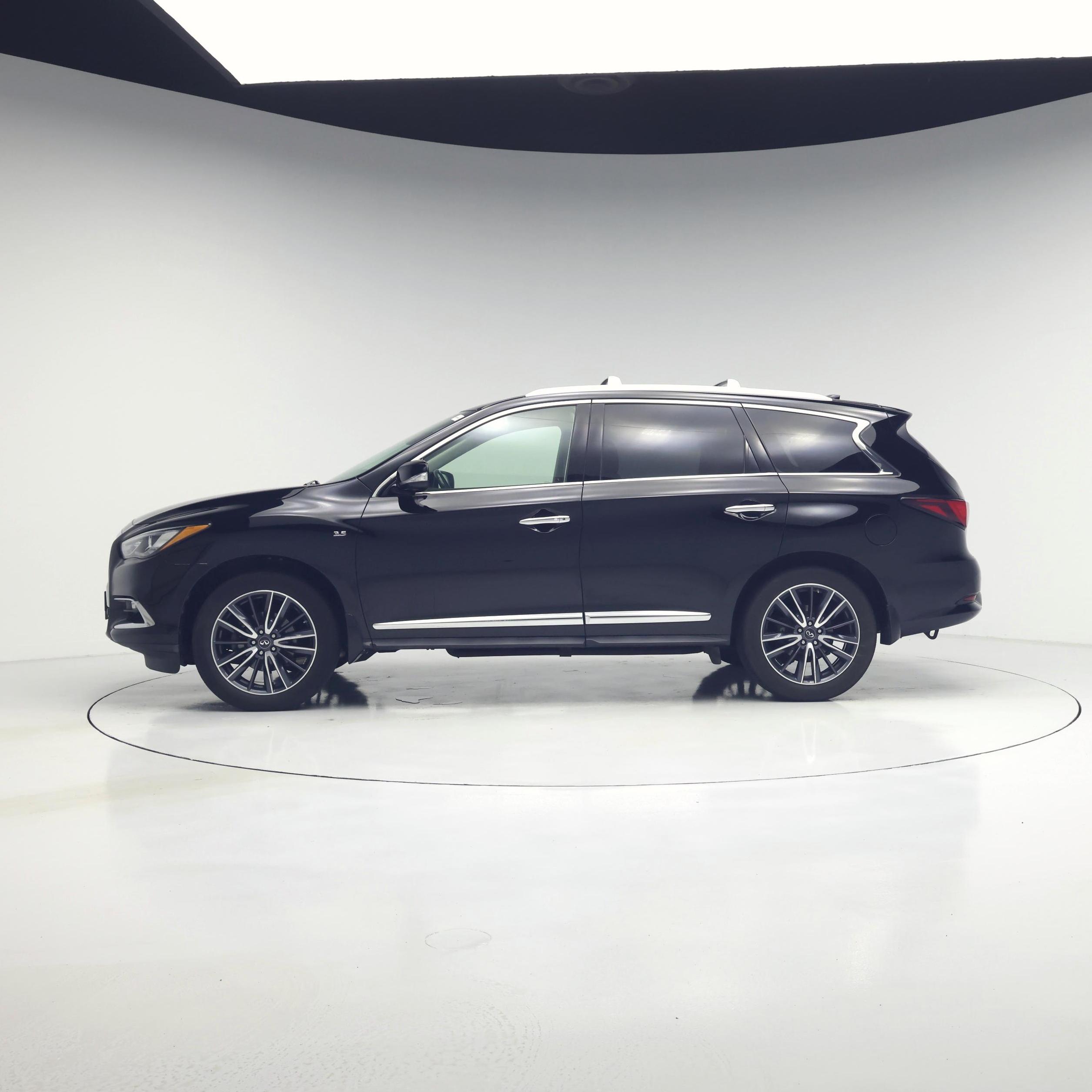 Thumbnail: 2017 INFINITI QX60 - 3