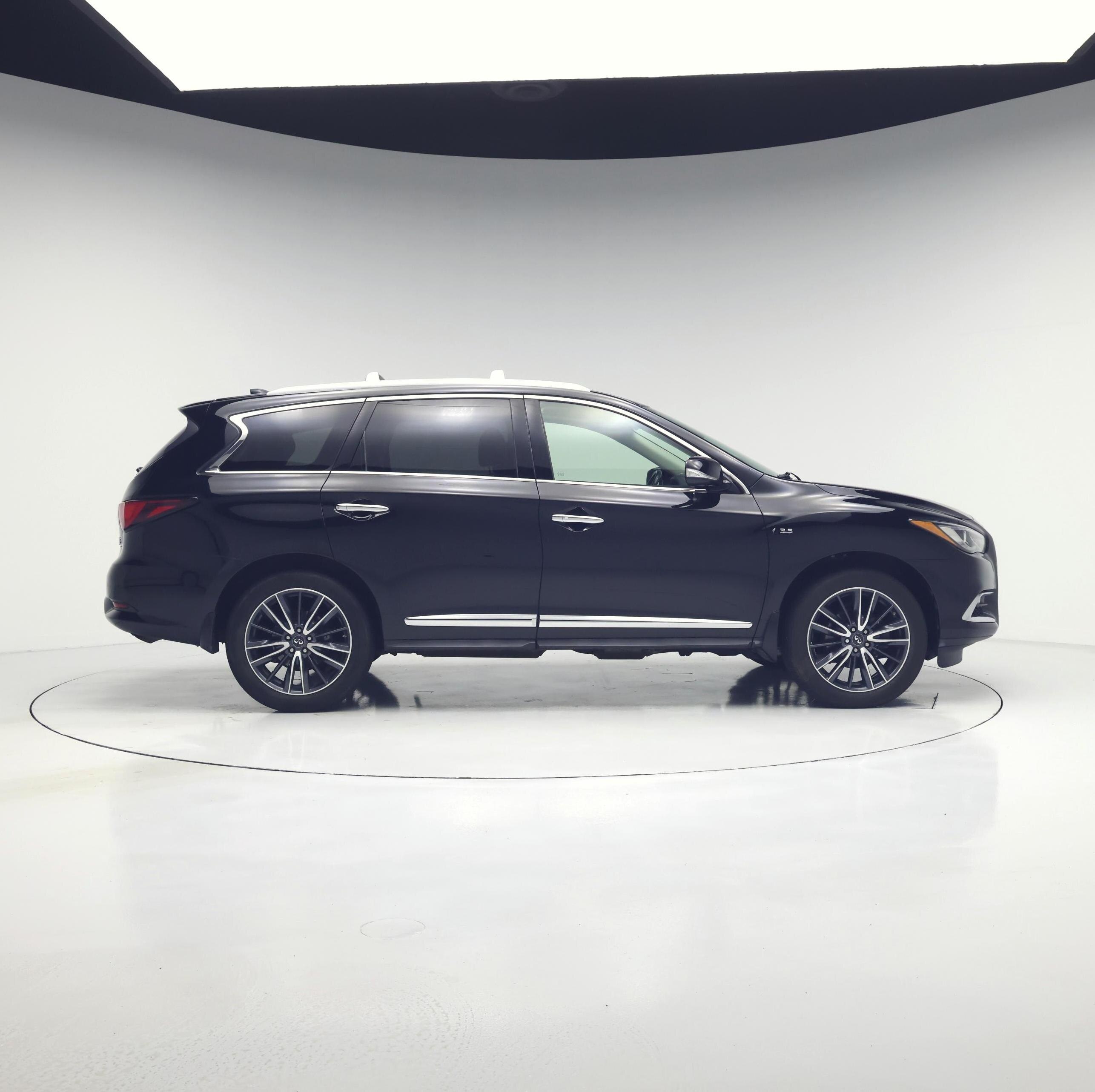 Thumbnail: 2017 INFINITI QX60 - 7