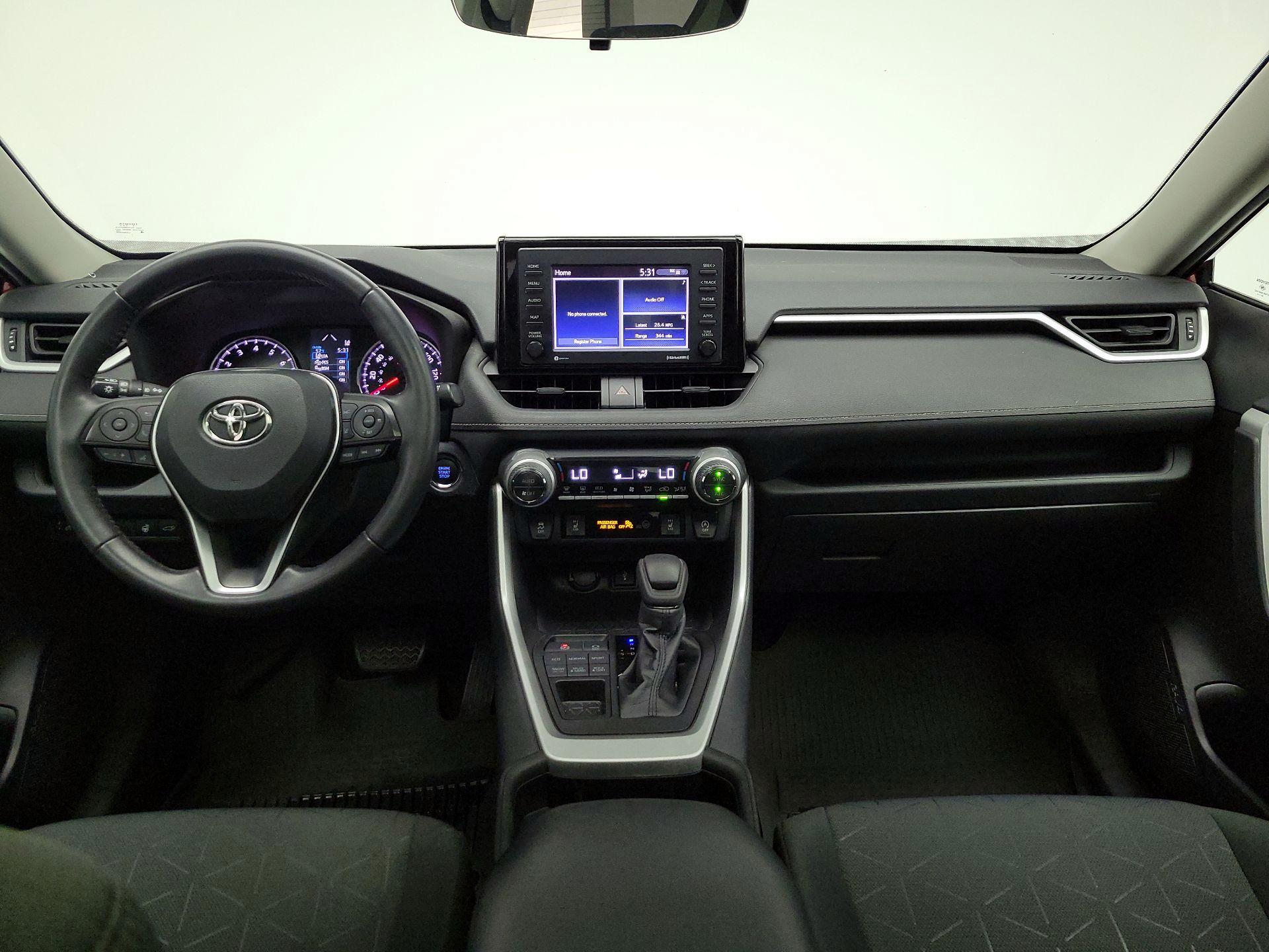 Thumbnail: 2021 Toyota RAV4 - 9