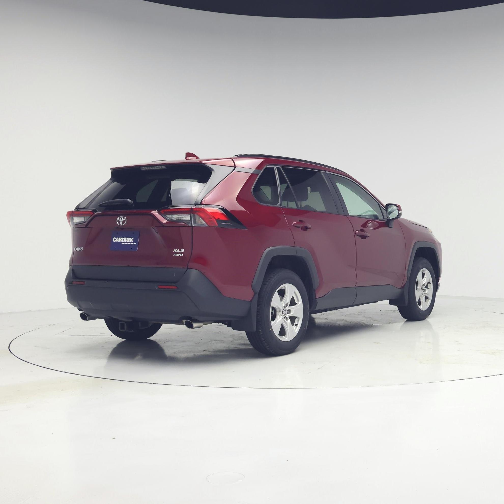 Thumbnail: 2021 Toyota RAV4 - 8