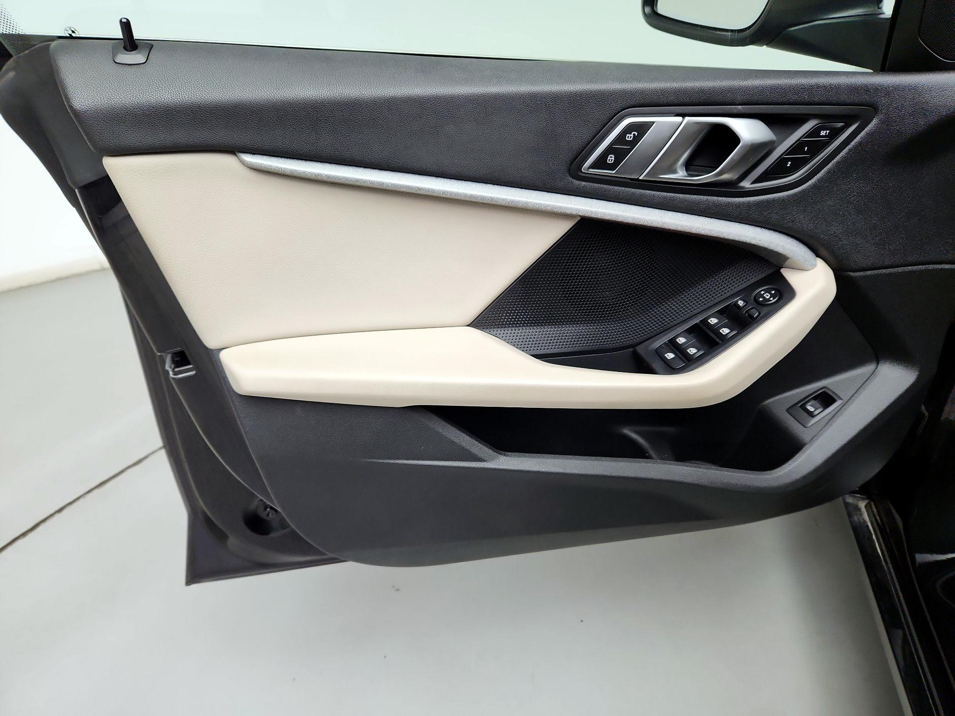 Thumbnail: 2022 BMW 2 Series - 12