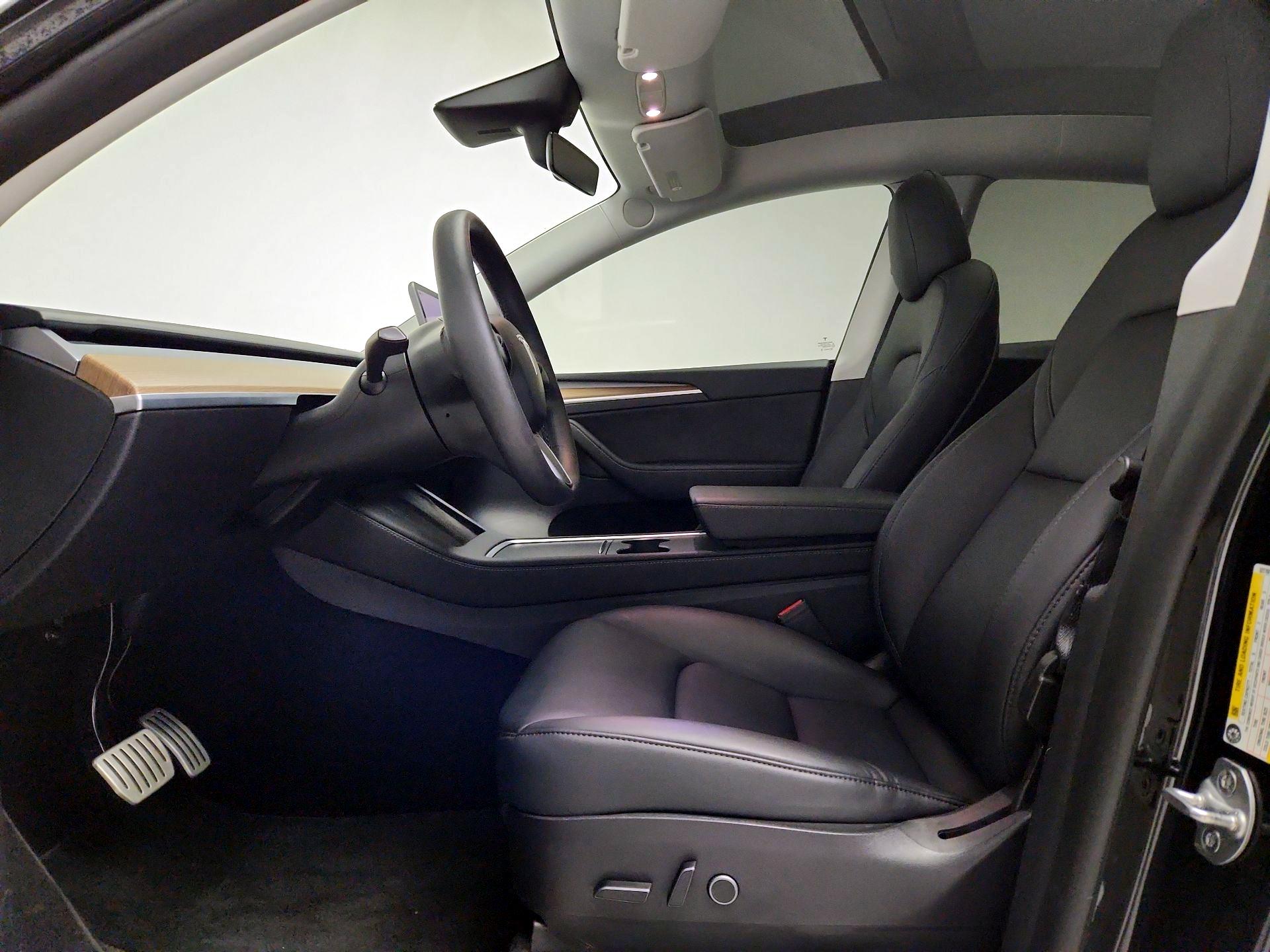 Thumbnail: 2022 Tesla Model Y - 11