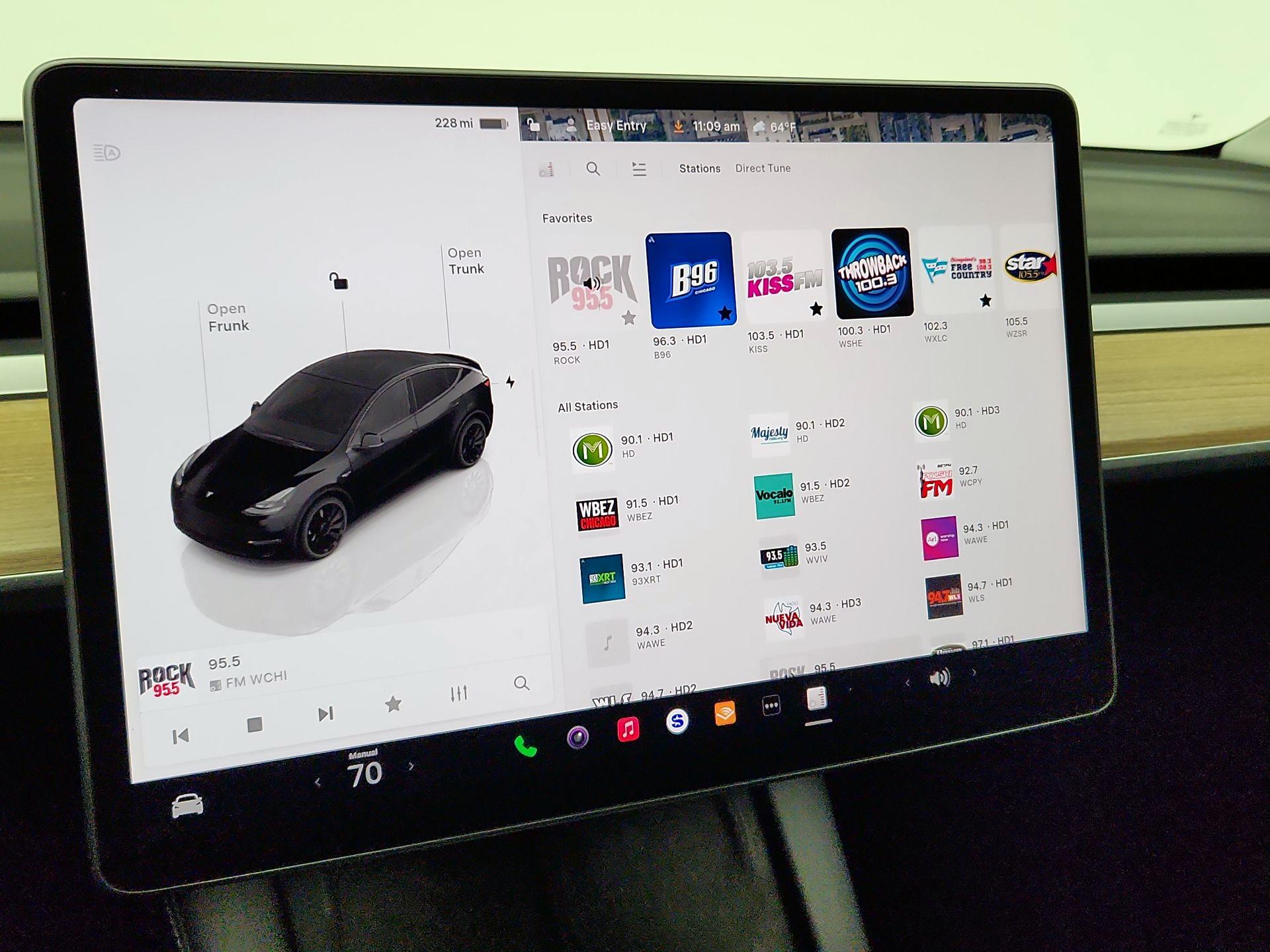 Thumbnail: 2022 Tesla Model Y - 15