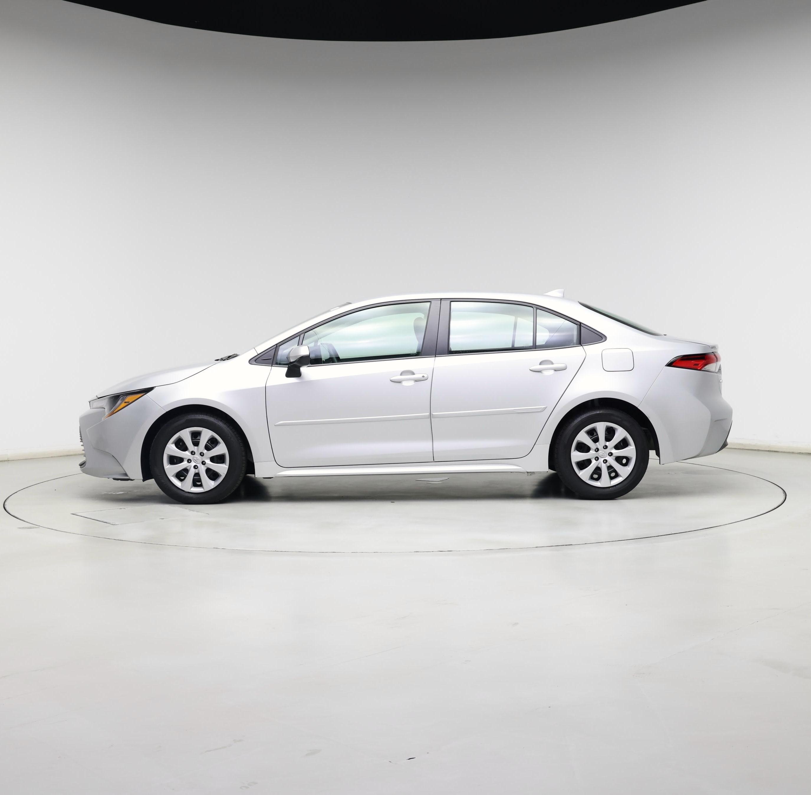 Thumbnail: 2024 Toyota Corolla - 3