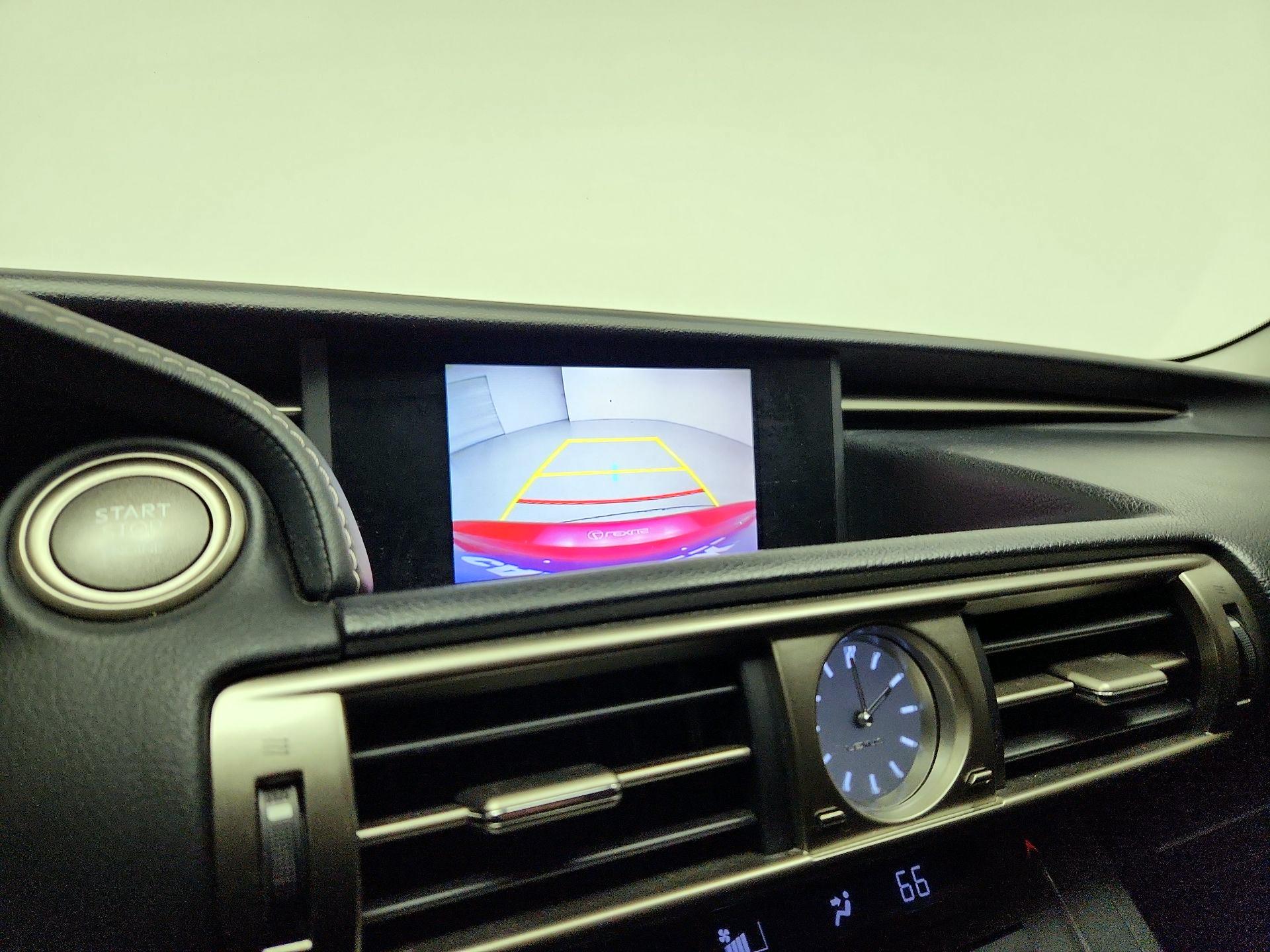 Thumbnail: 2015 Lexus IS - 15