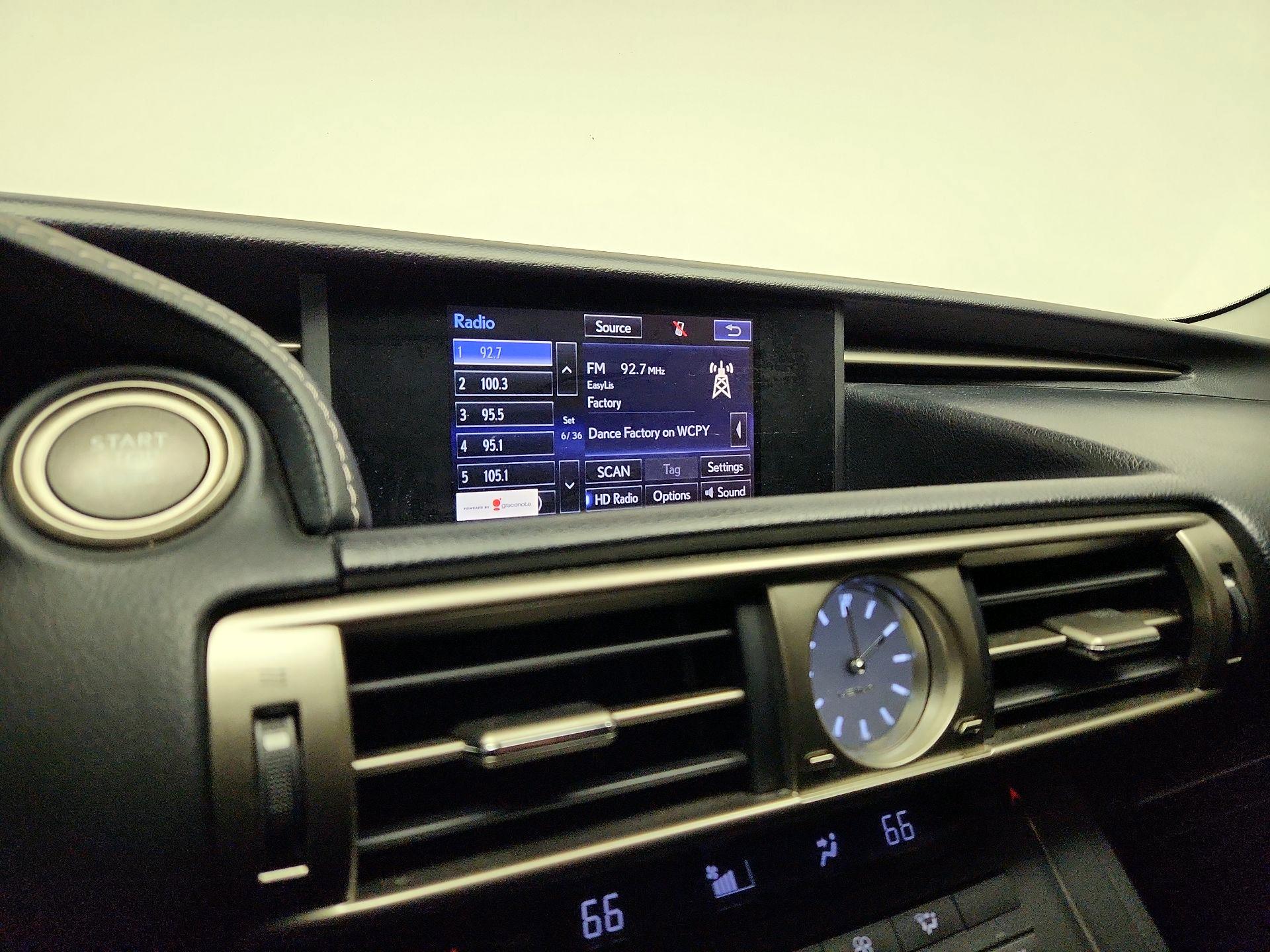 Thumbnail: 2015 Lexus IS - 16