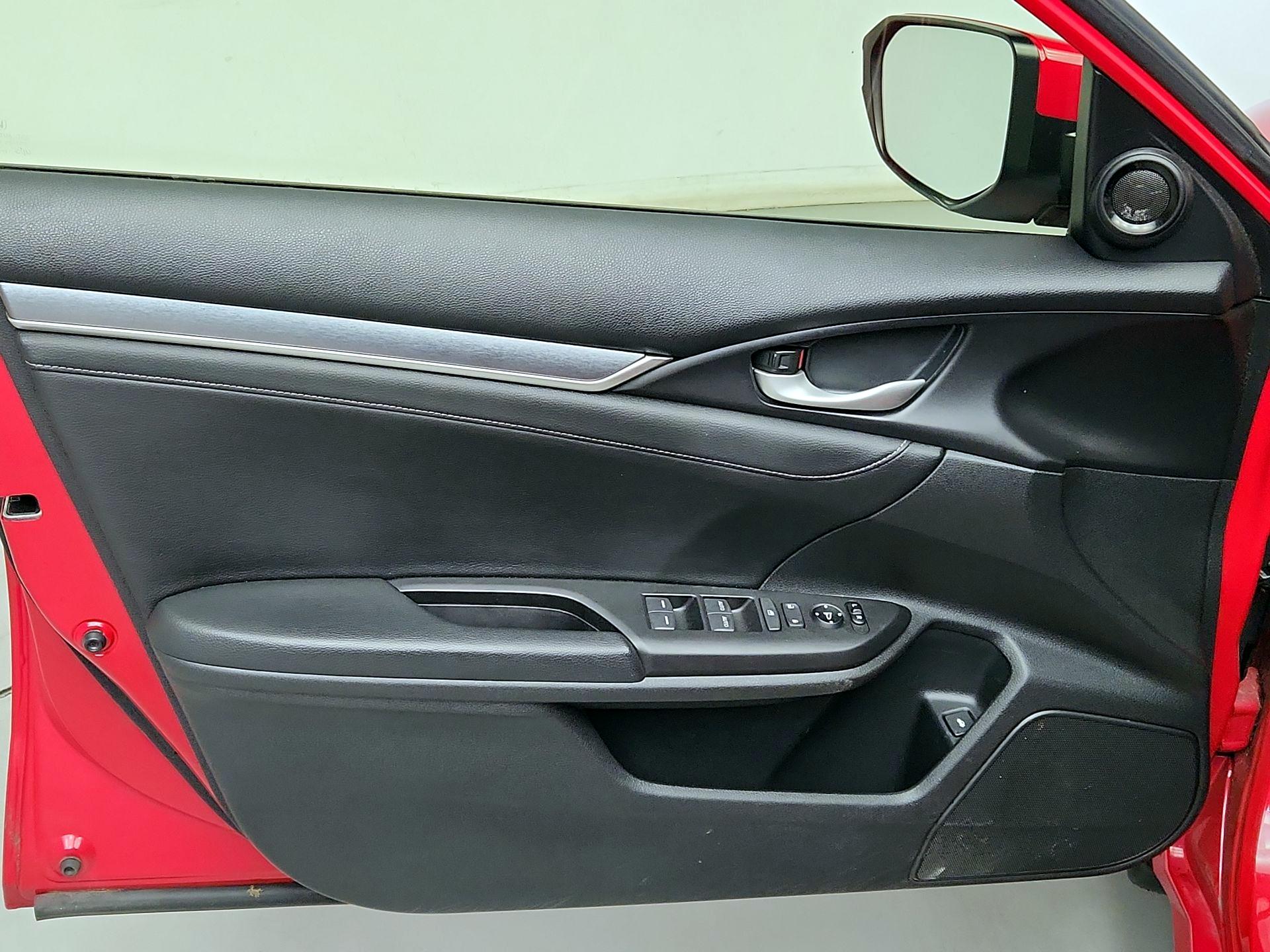 Thumbnail: 2018 Honda Civic - 12