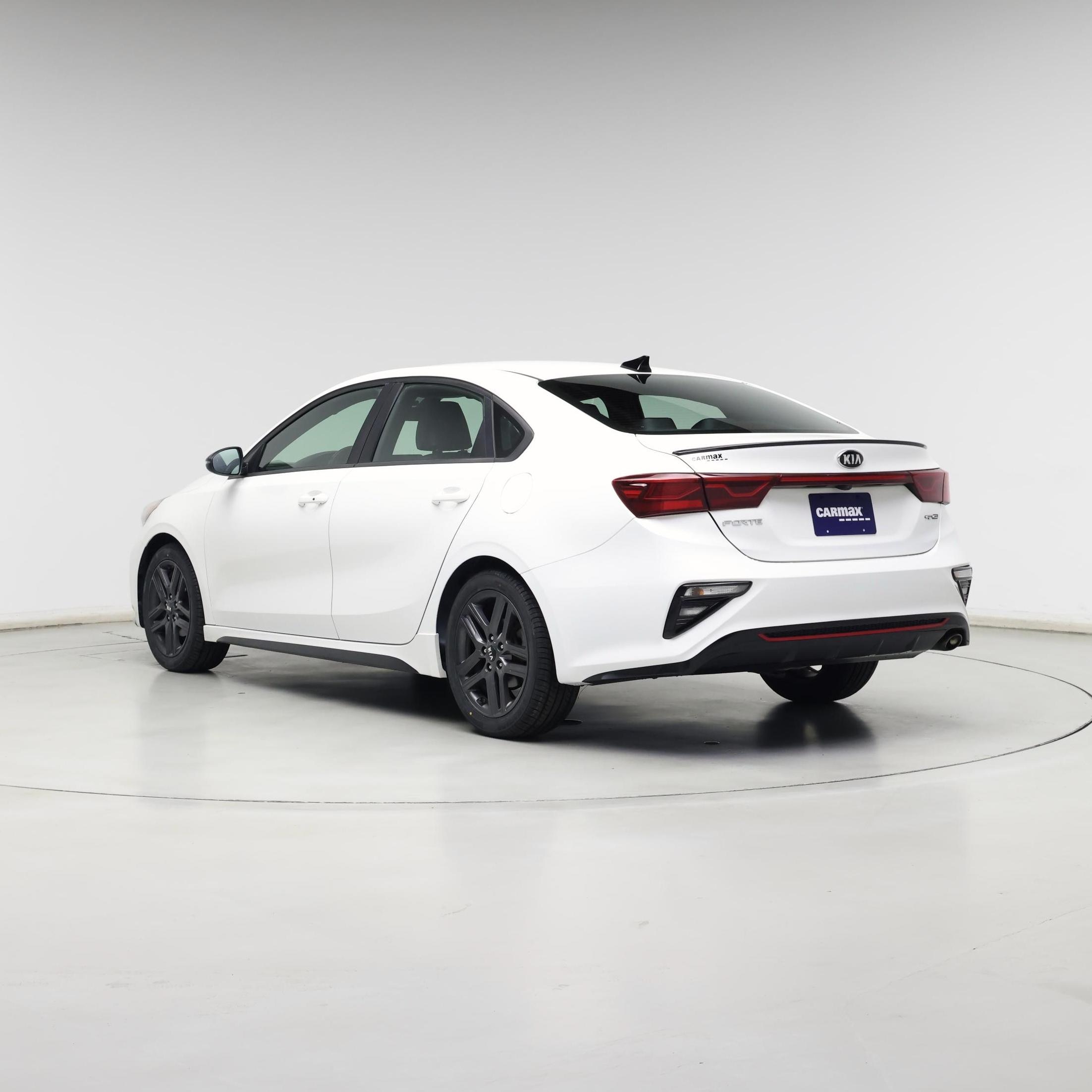 Thumbnail: 2021 Kia Forte - 2