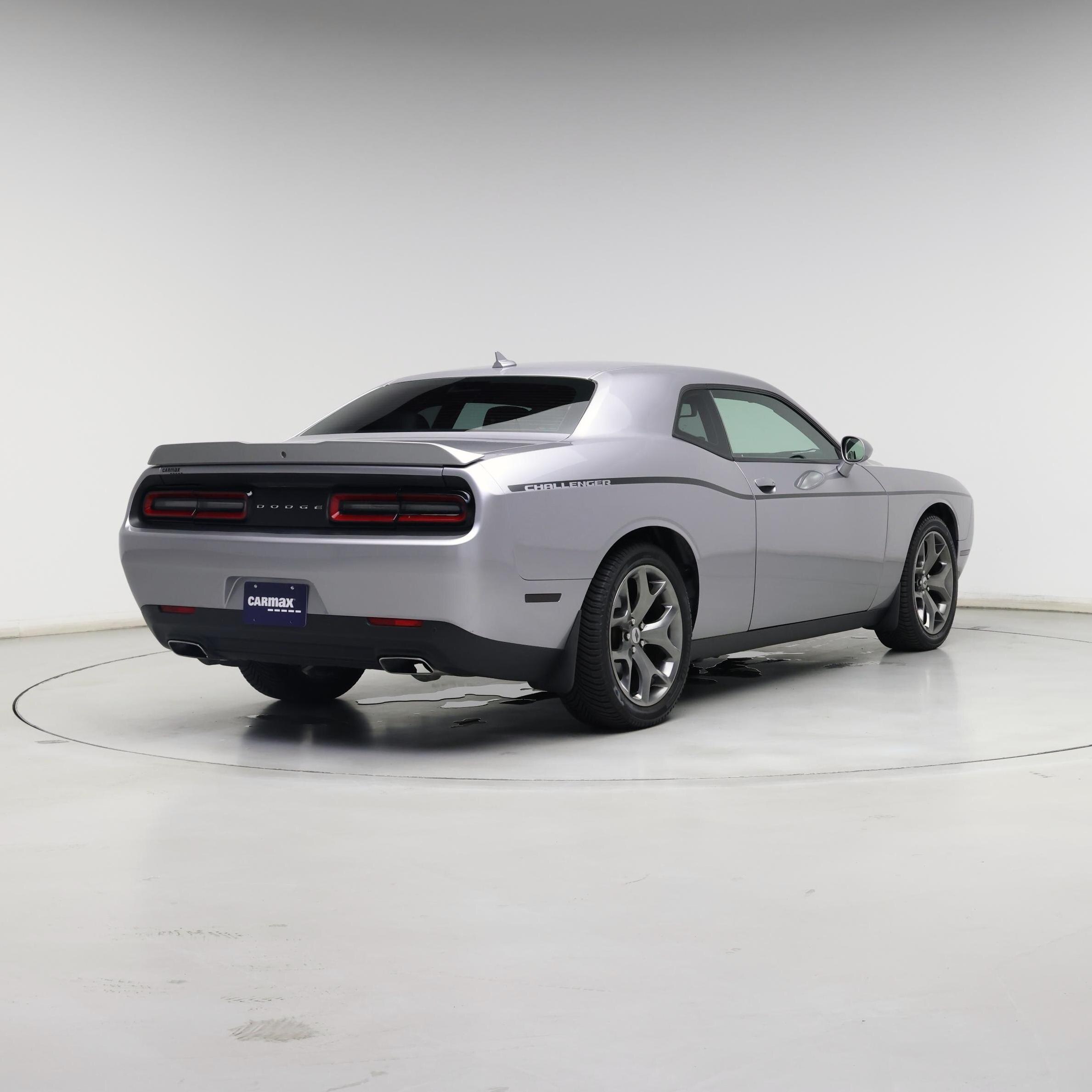 Thumbnail: 2017 Dodge Challenger - 8