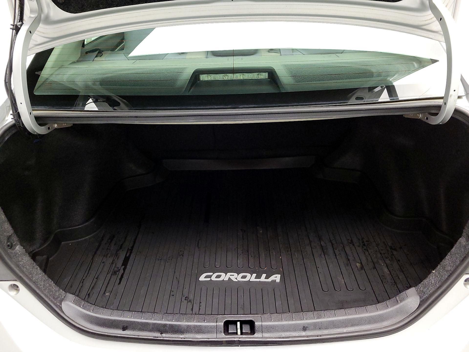 Thumbnail: 2018 Toyota Corolla - 19
