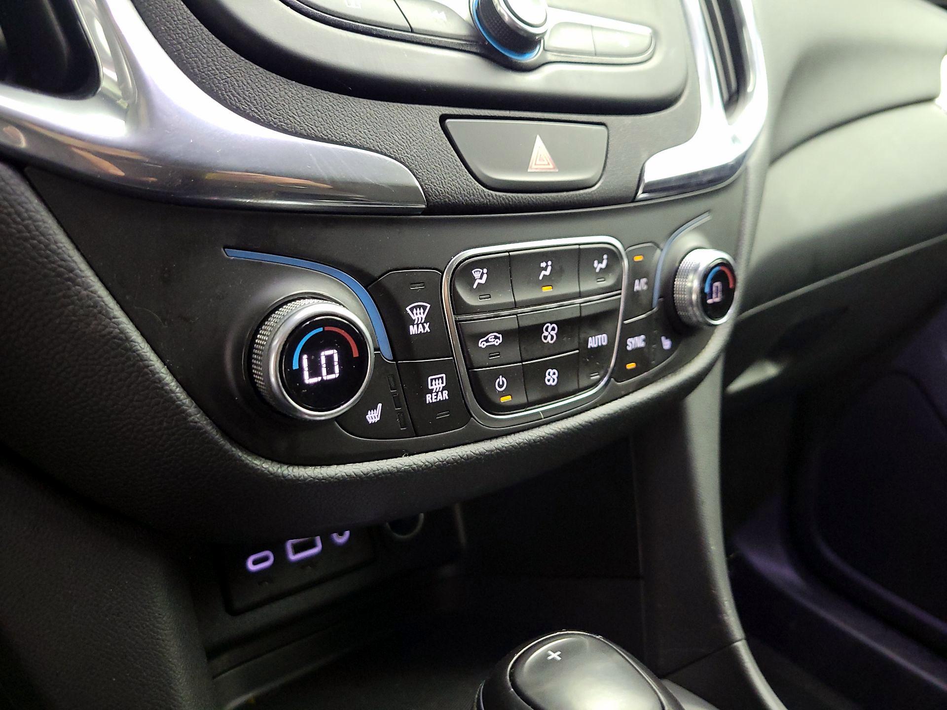 Thumbnail: 2020 Chevrolet Equinox - 14