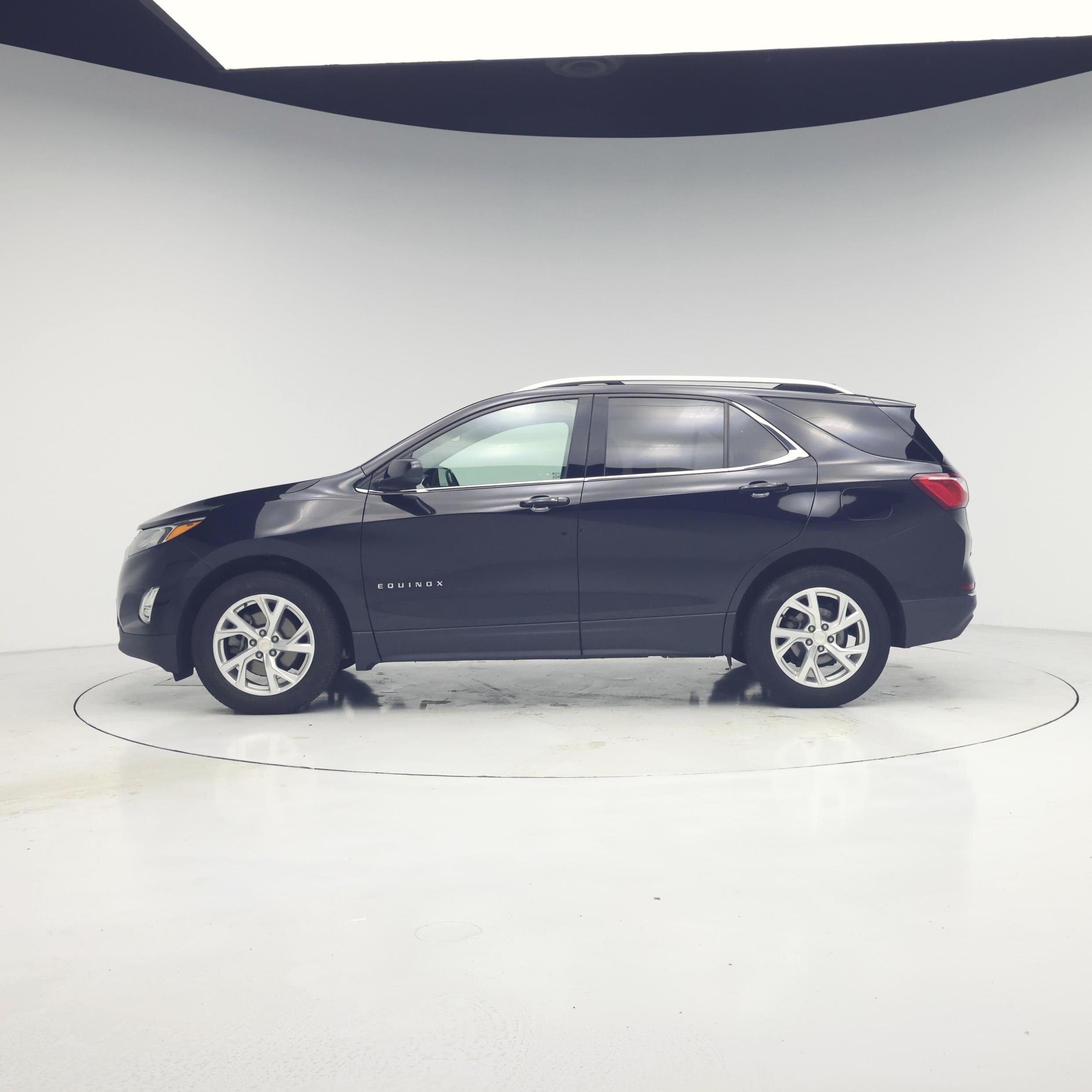 Thumbnail: 2020 Chevrolet Equinox - 3
