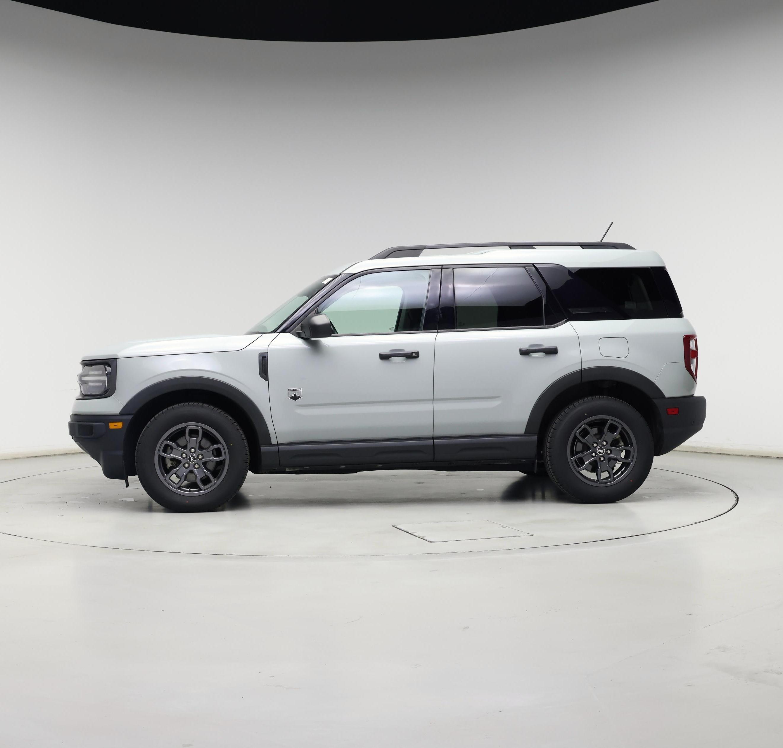 Thumbnail: 2021 Ford Bronco Sport - 3