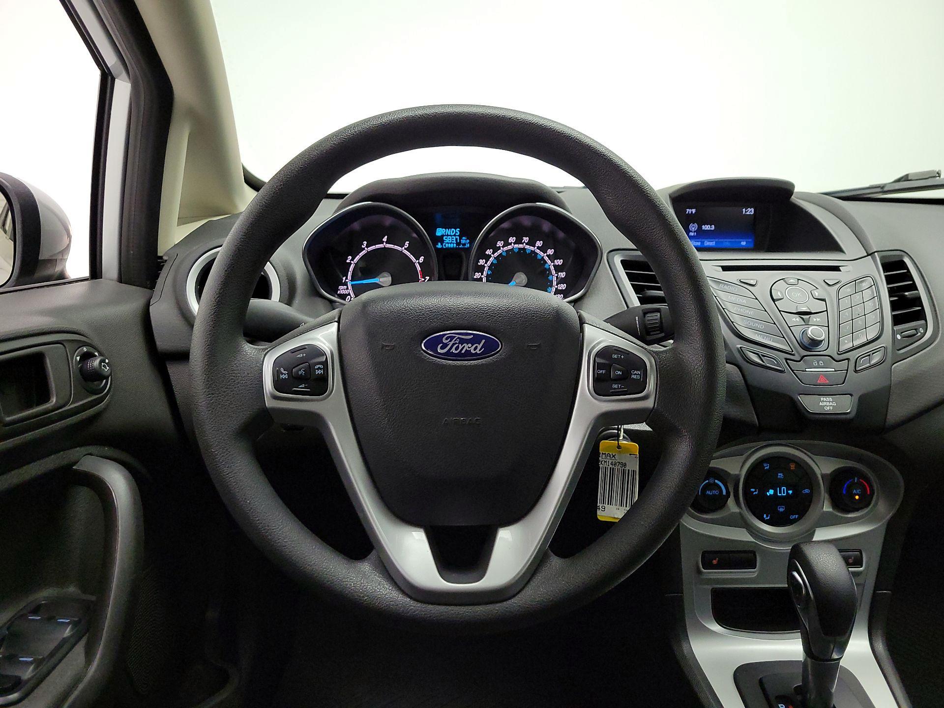 Thumbnail: 2019 Ford Fiesta - 10