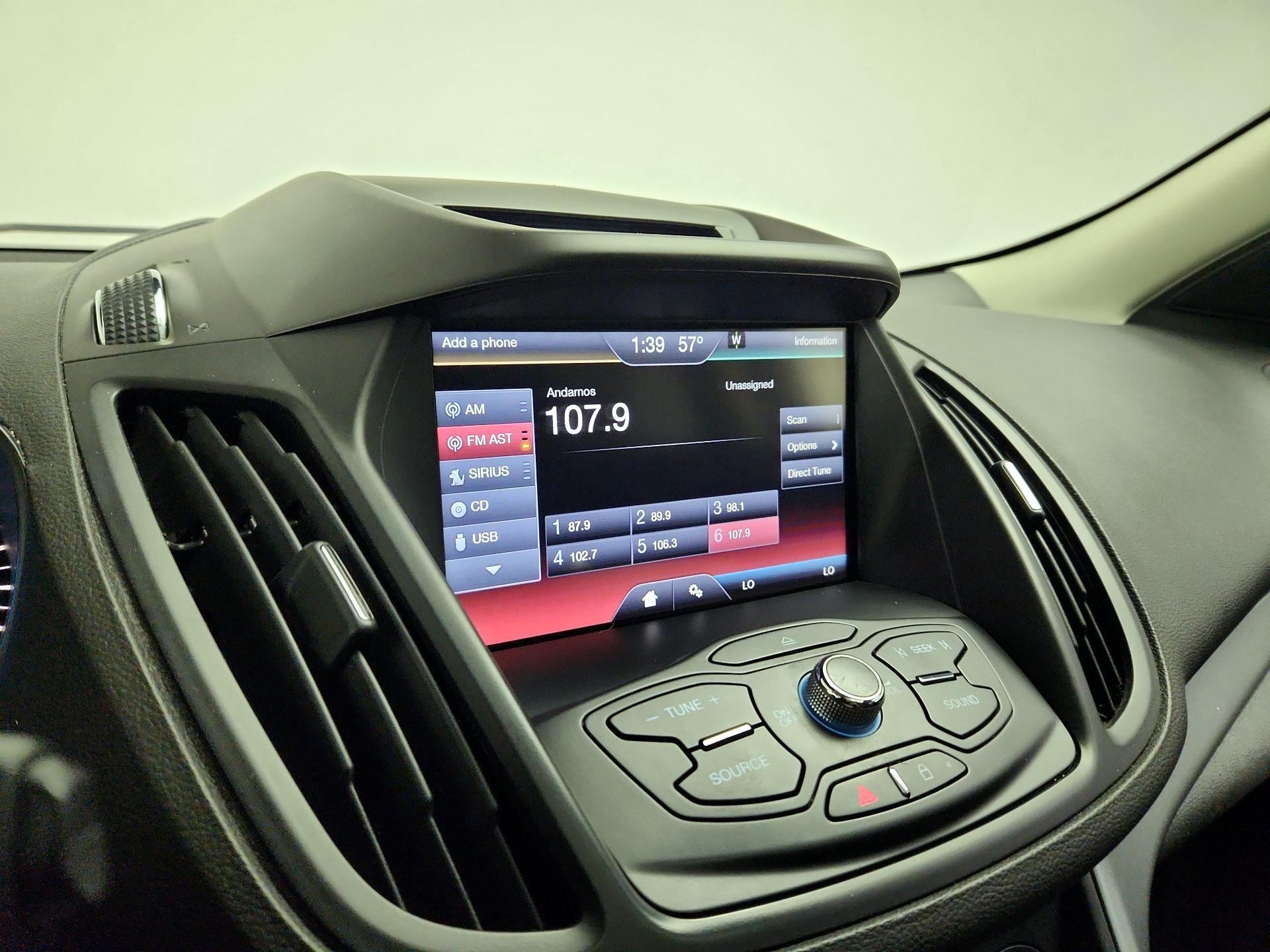 Thumbnail: 2015 Ford Escape - 15