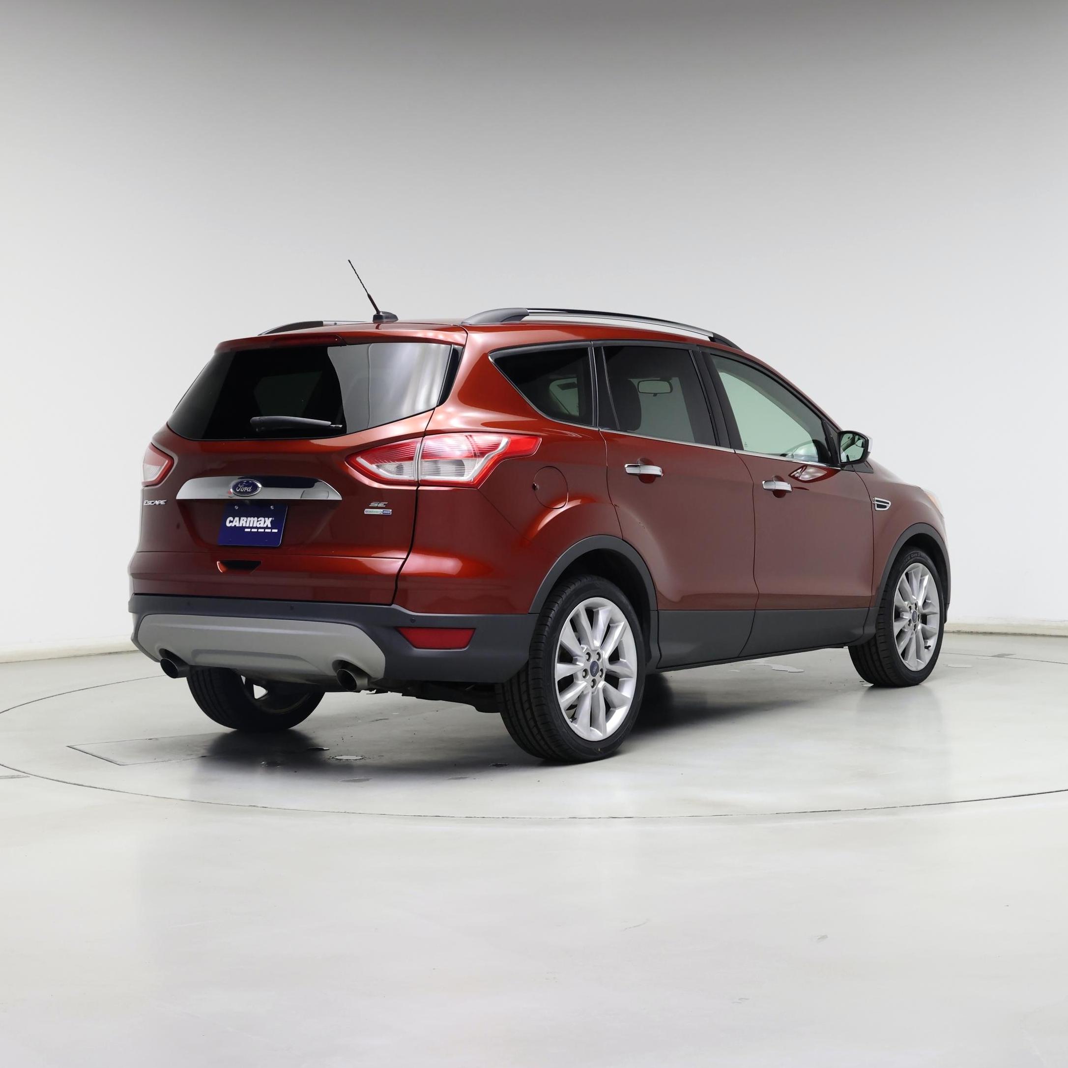 Thumbnail: 2015 Ford Escape - 8