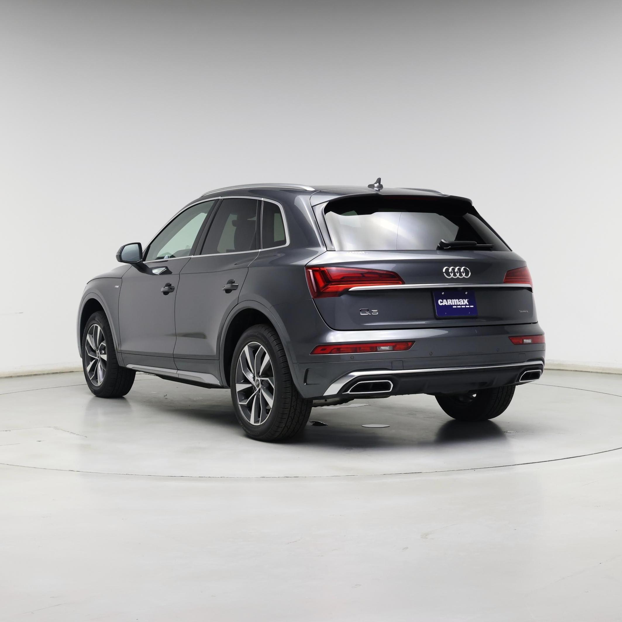 Thumbnail: 2022 Audi Q5 - 2