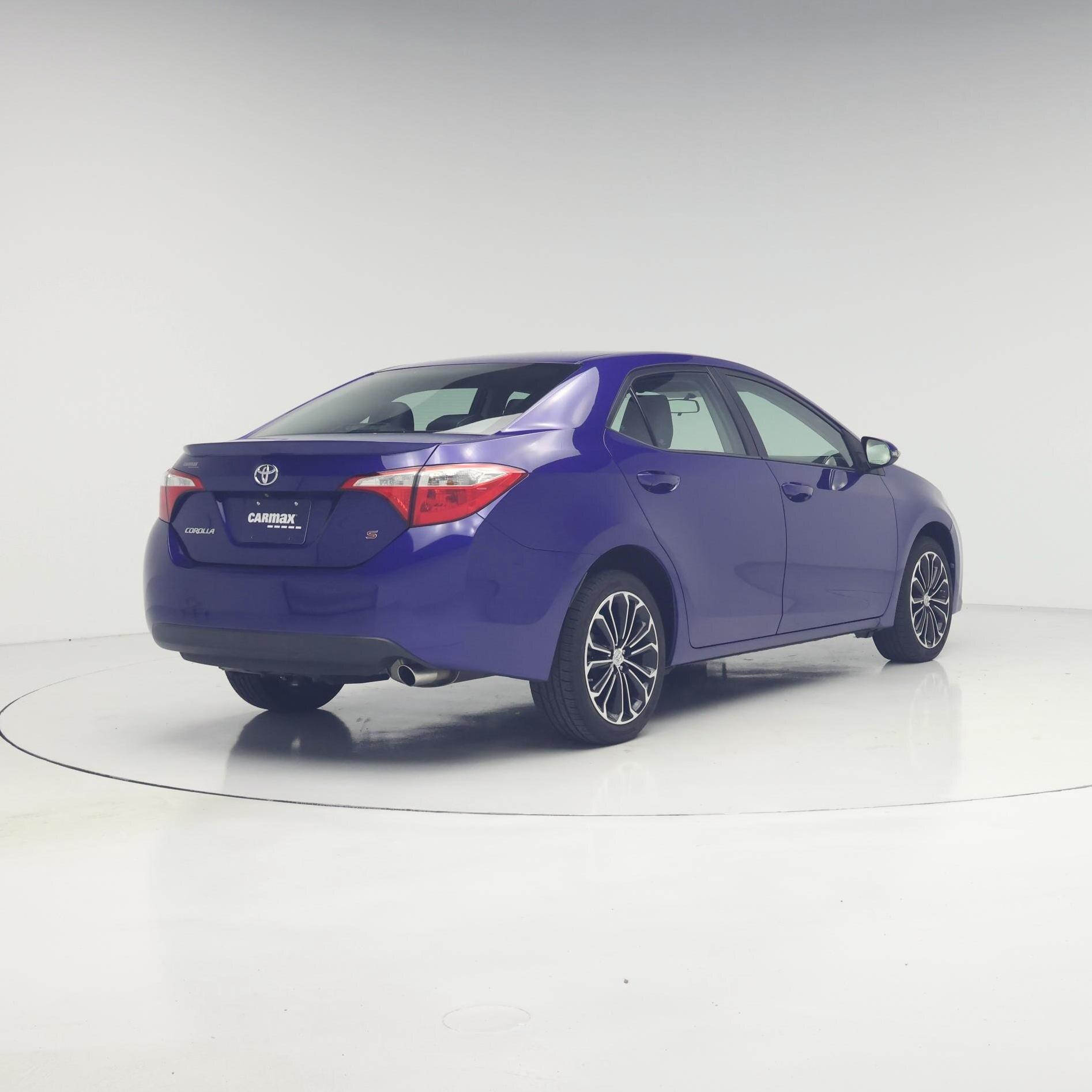 Thumbnail: 2015 Toyota Corolla - 8