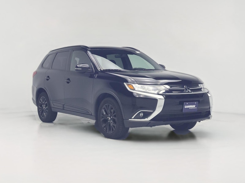 2018 Mitsubishi Outlander LE -
                  Naperville, IL