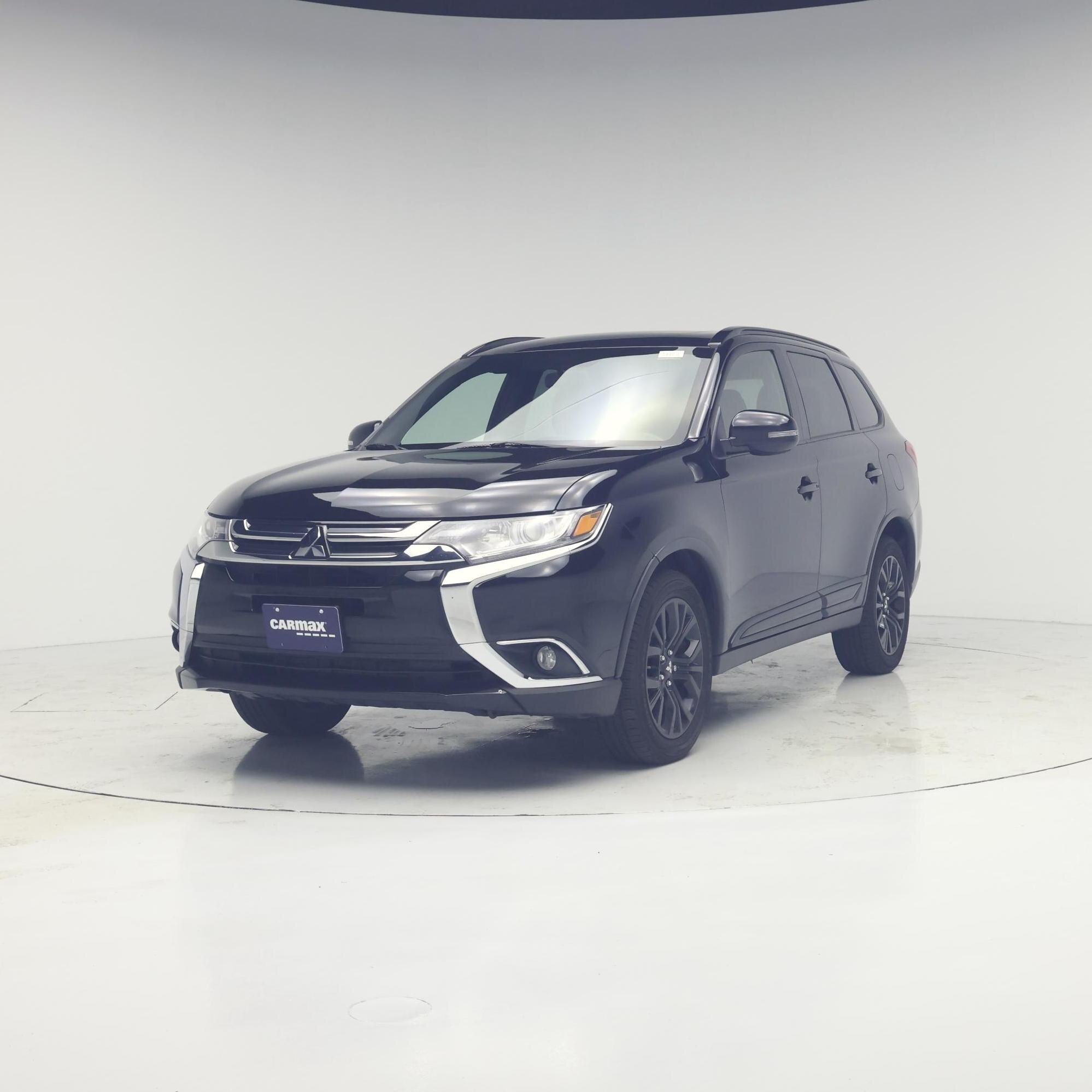 Thumbnail: 2018 Mitsubishi Outlander - 4