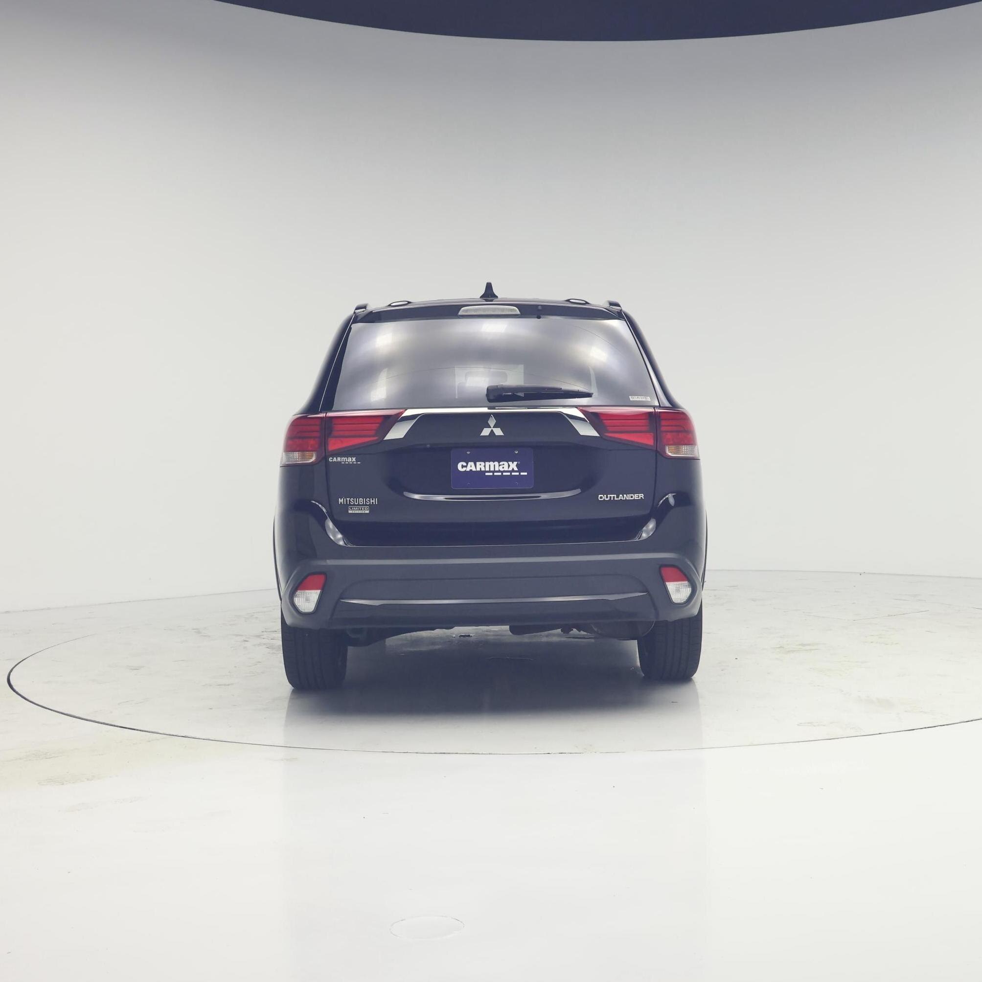 Thumbnail: 2018 Mitsubishi Outlander - 6