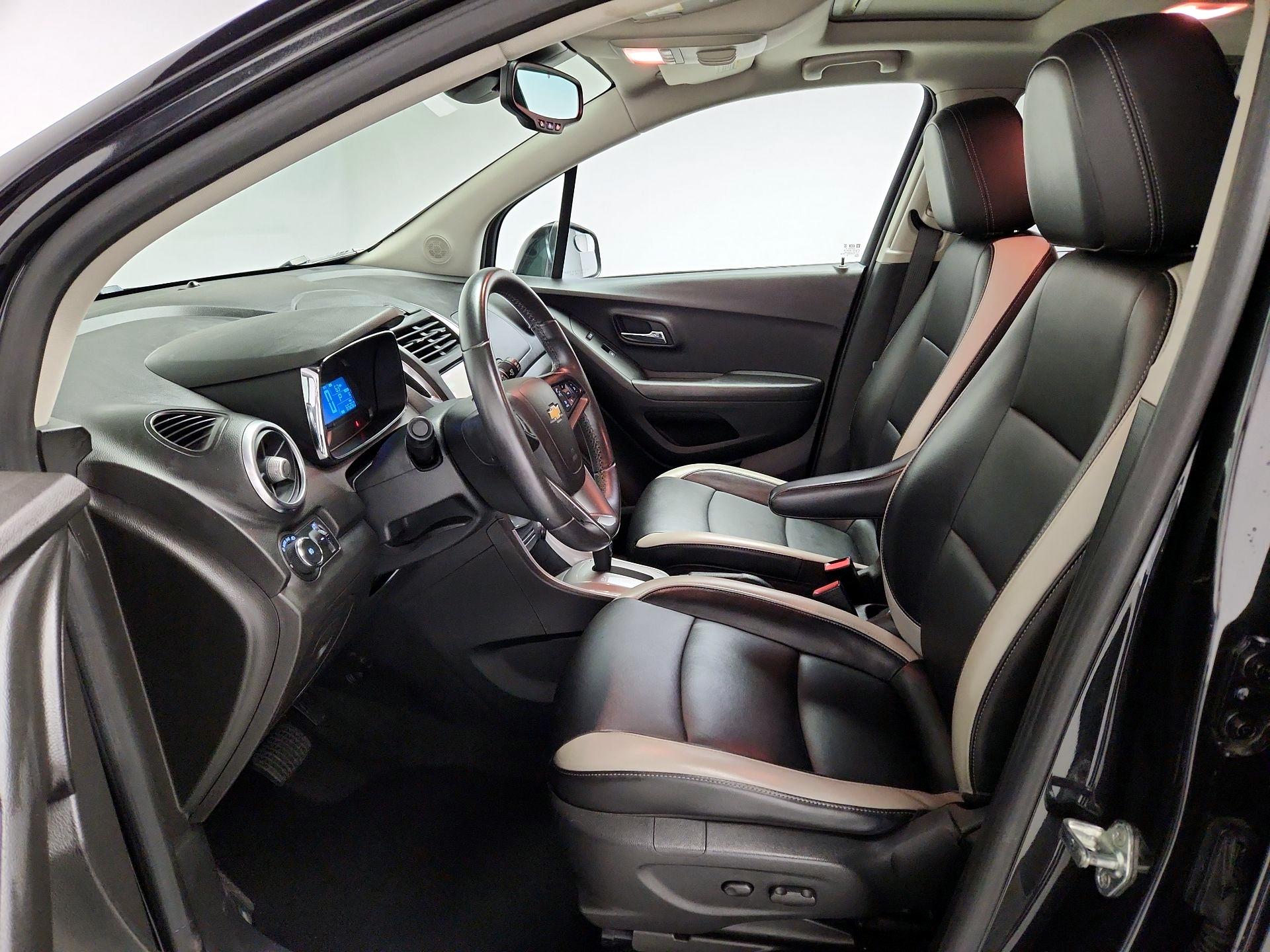 Thumbnail: 2016 Chevrolet Trax - 11