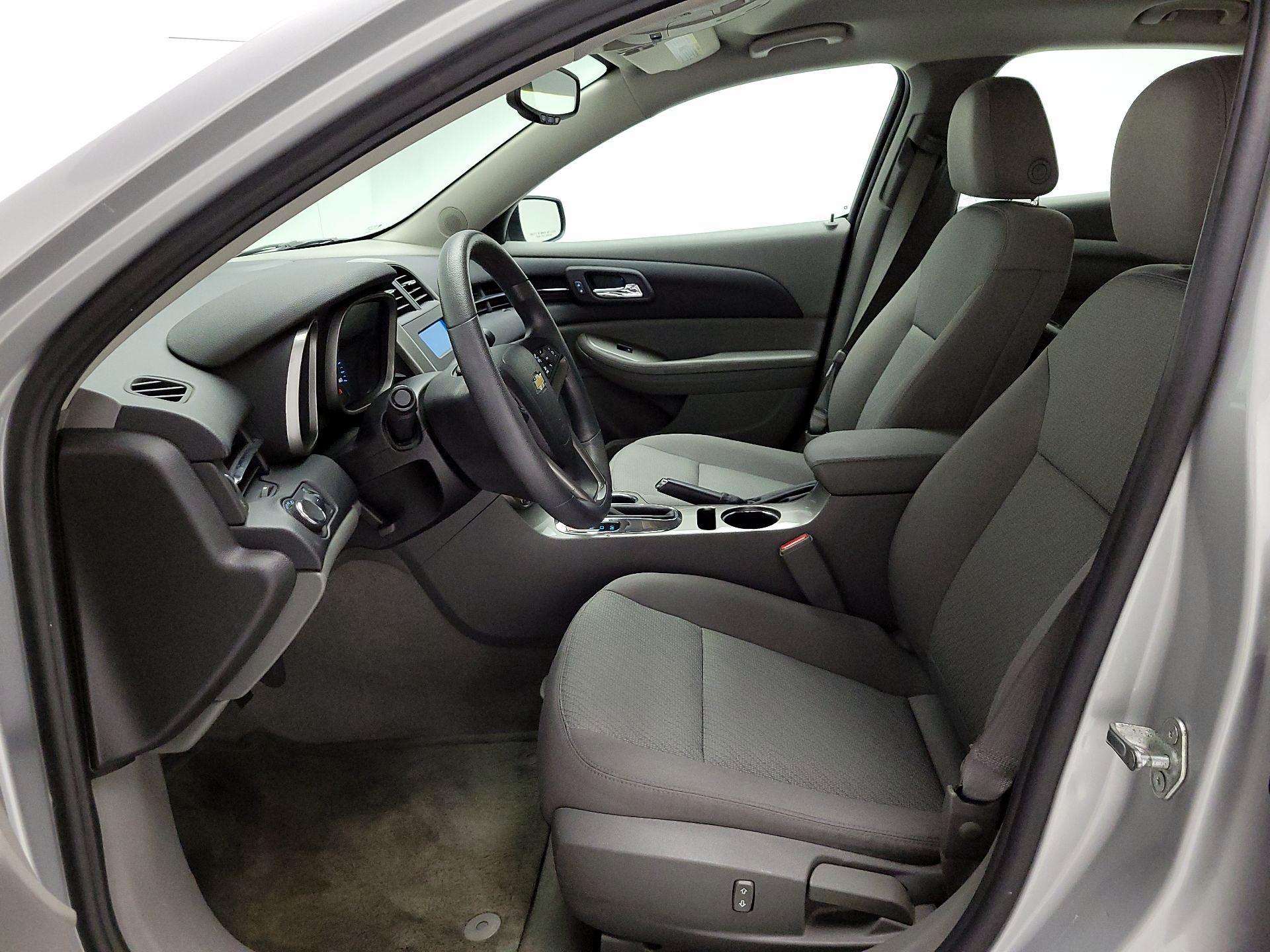 Thumbnail: 2014 Chevrolet Malibu - 11