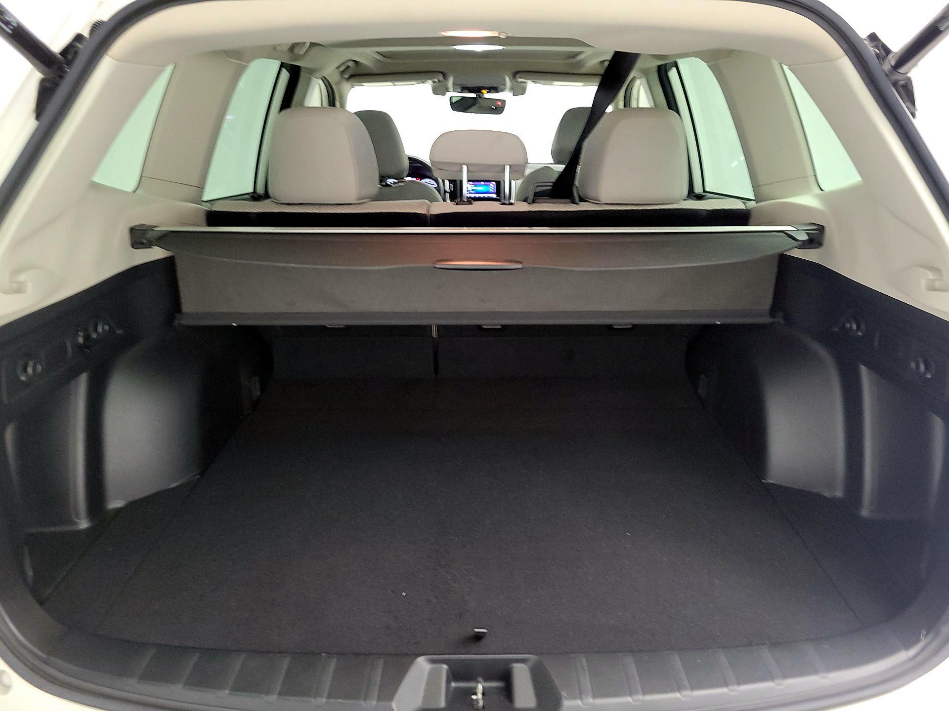 Thumbnail: 2020 Subaru Forester - 16