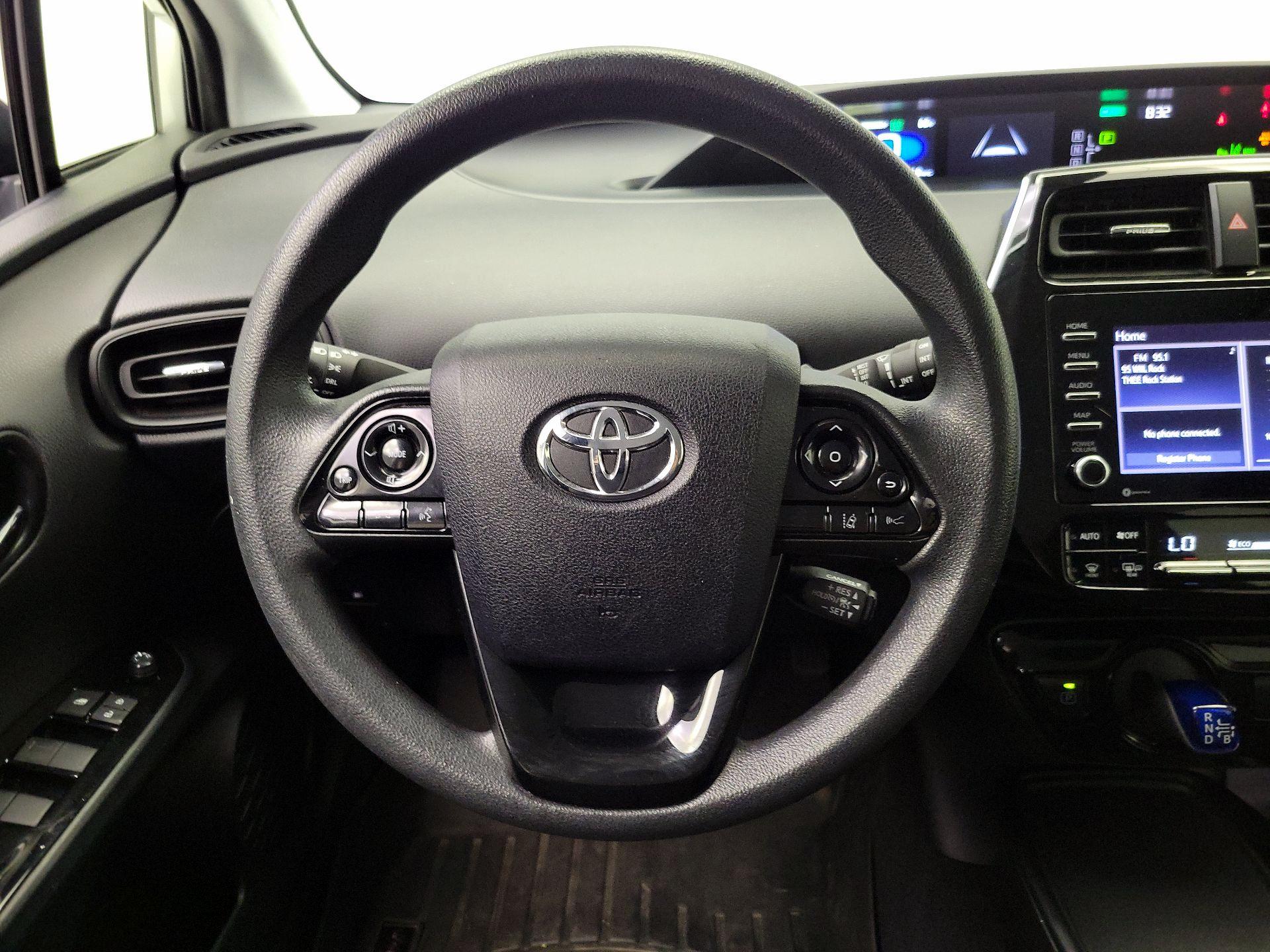 Thumbnail: 2022 Toyota Prius - 10