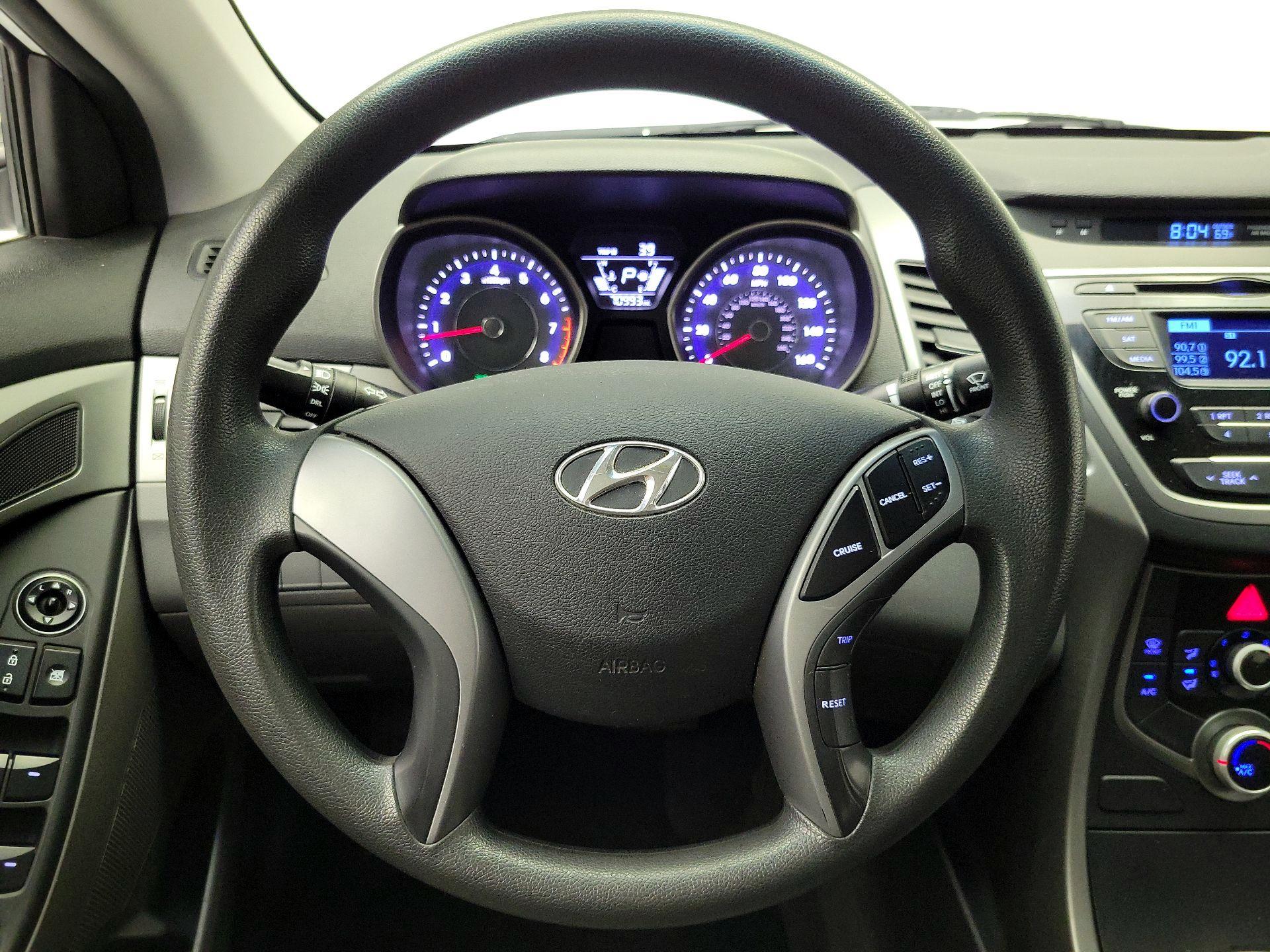 Thumbnail: 2016 Hyundai Elantra - 10