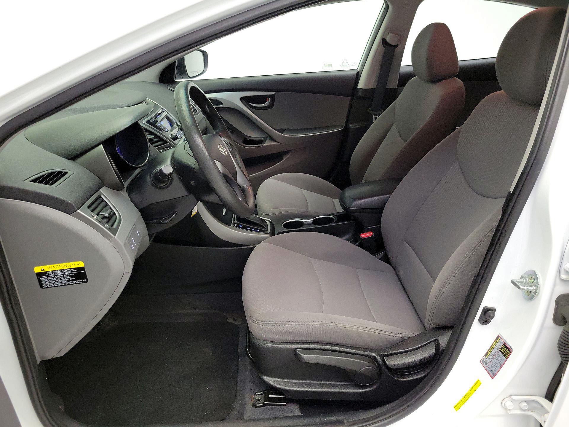 Thumbnail: 2016 Hyundai Elantra - 11
