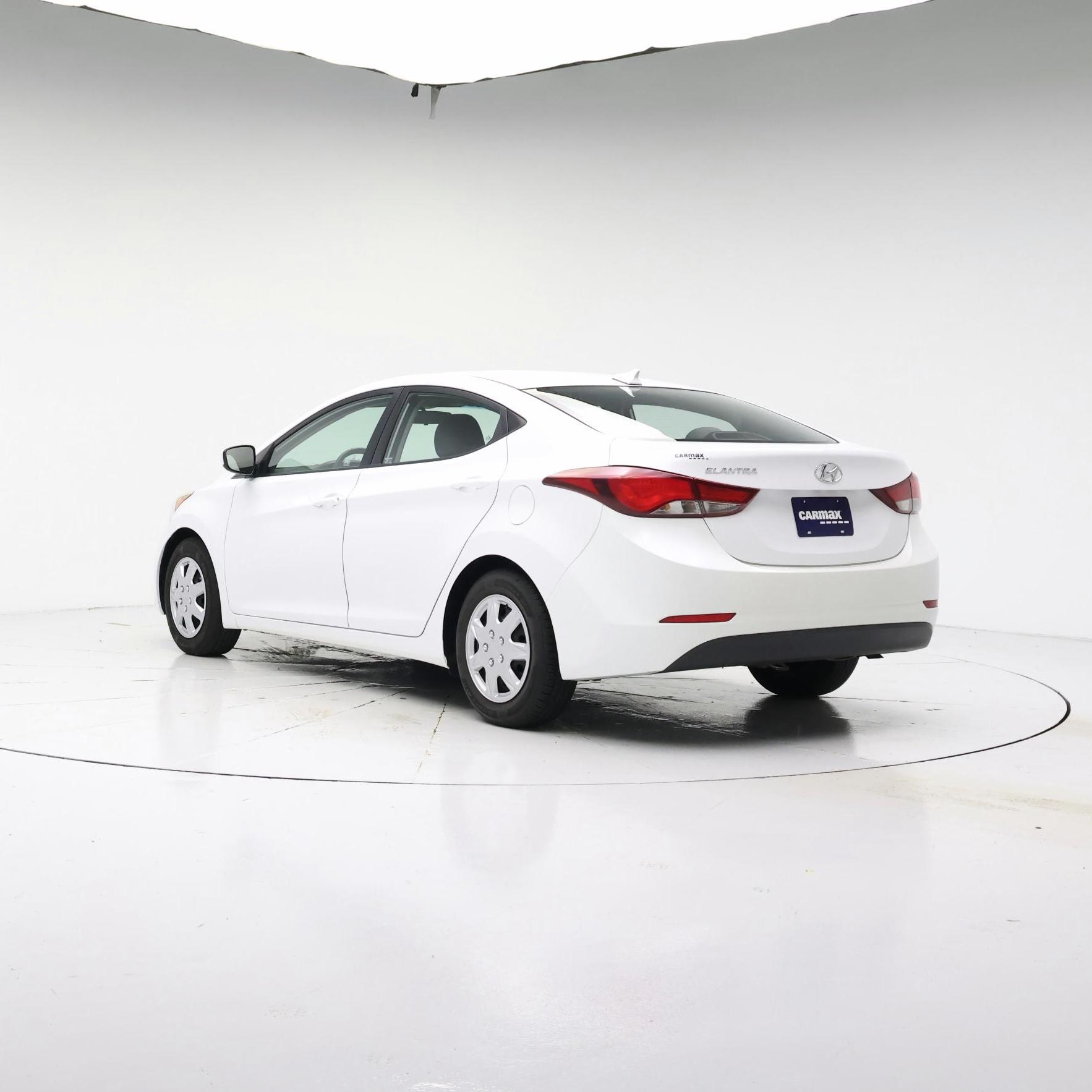 Thumbnail: 2016 Hyundai Elantra - 2