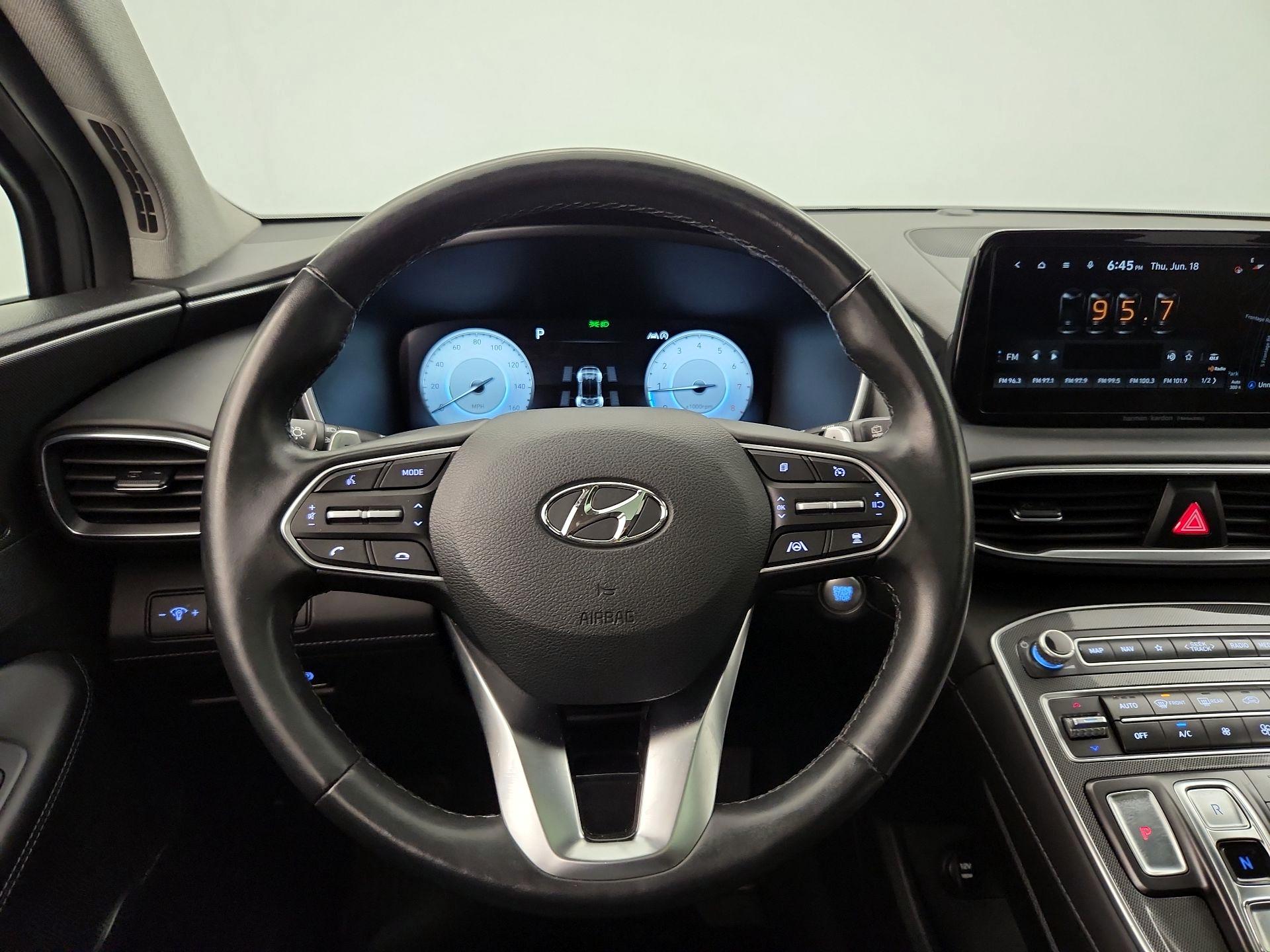 Thumbnail: 2022 Hyundai Santa Fe - 10
