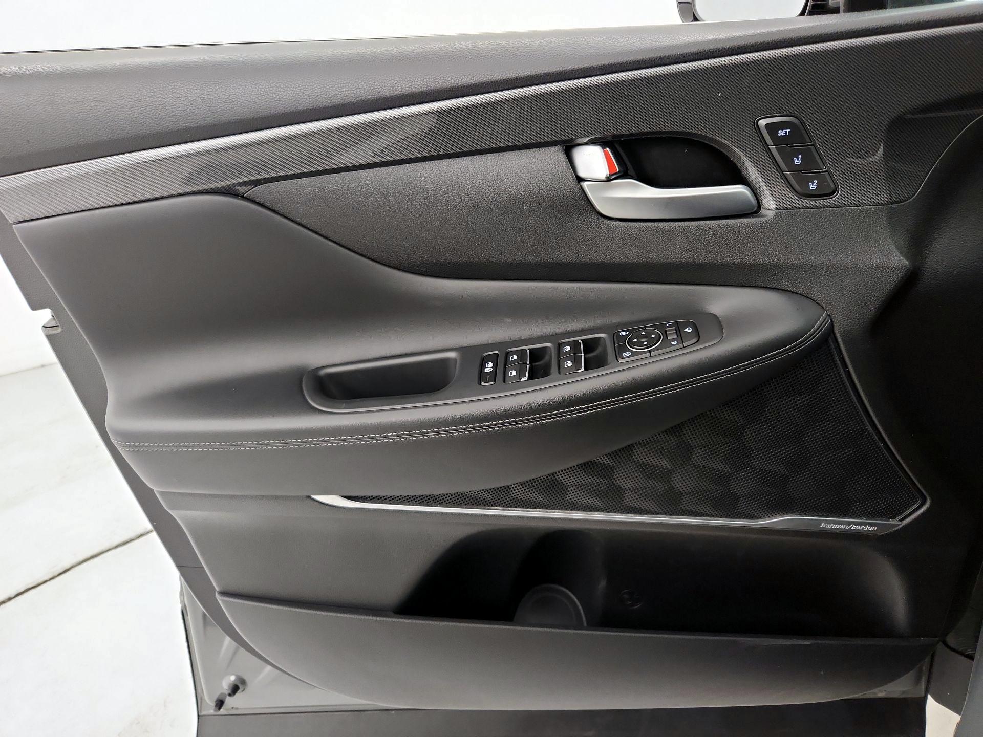 Thumbnail: 2022 Hyundai Santa Fe - 12