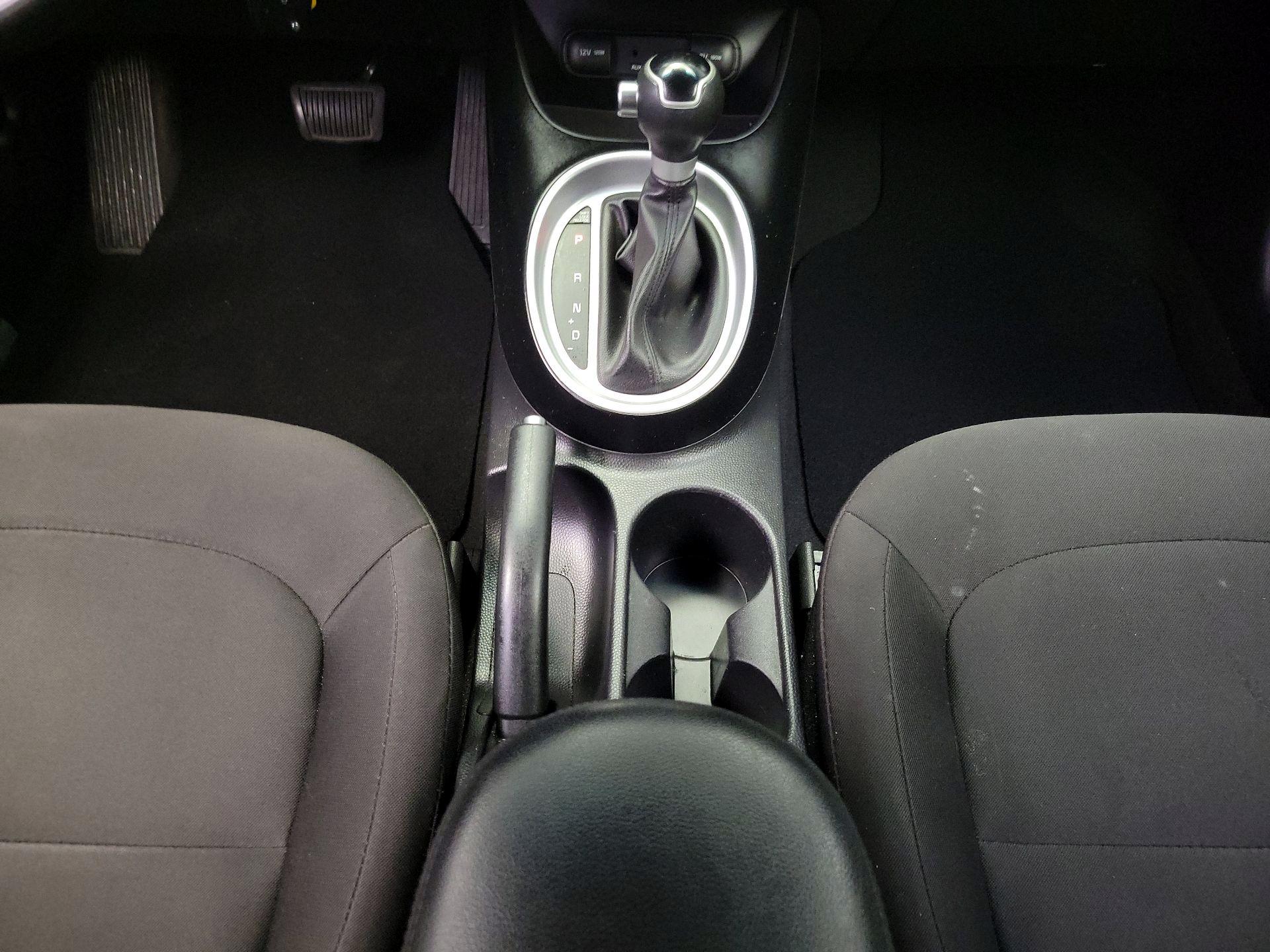 Thumbnail: 2018 Kia Soul - 16