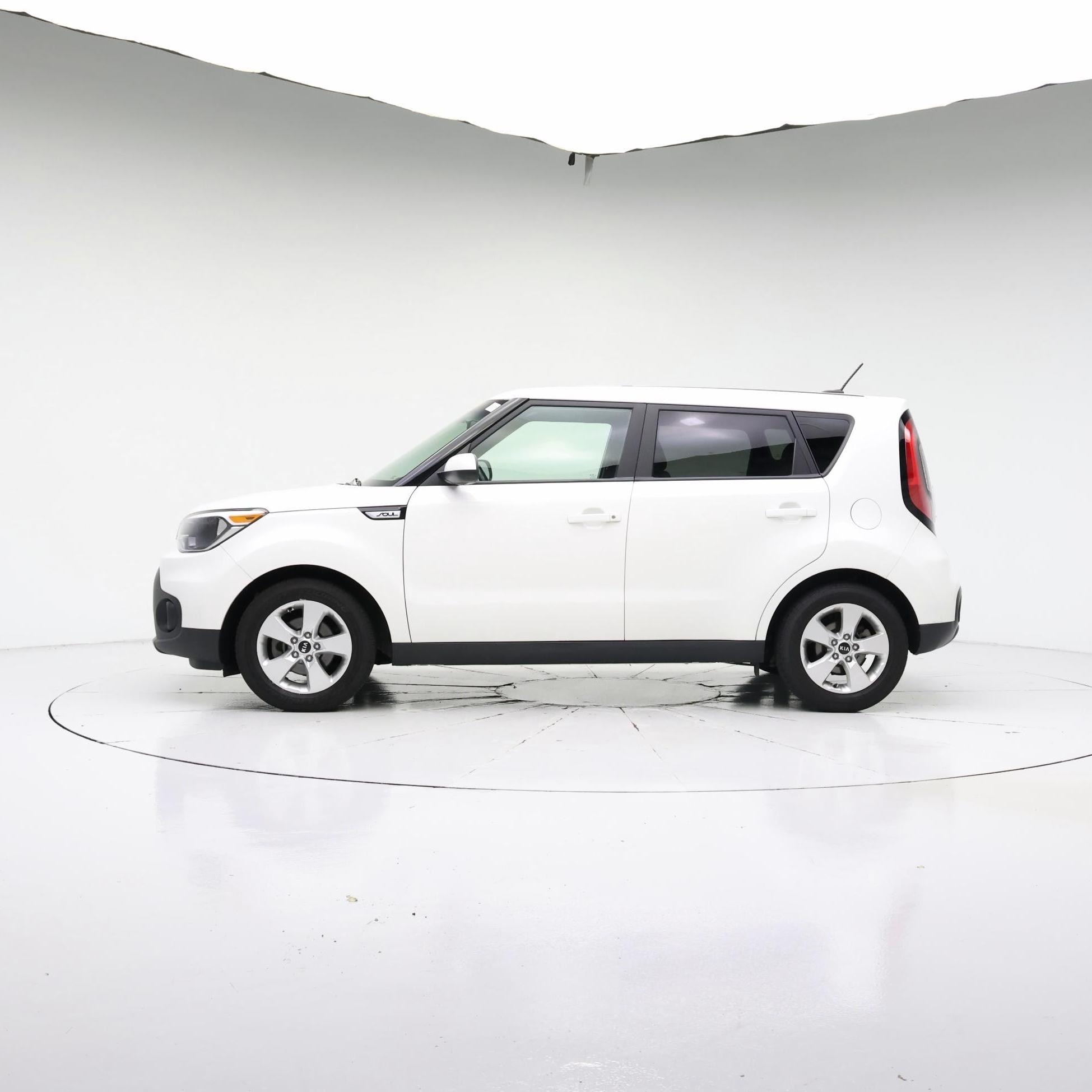 Thumbnail: 2018 Kia Soul - 3