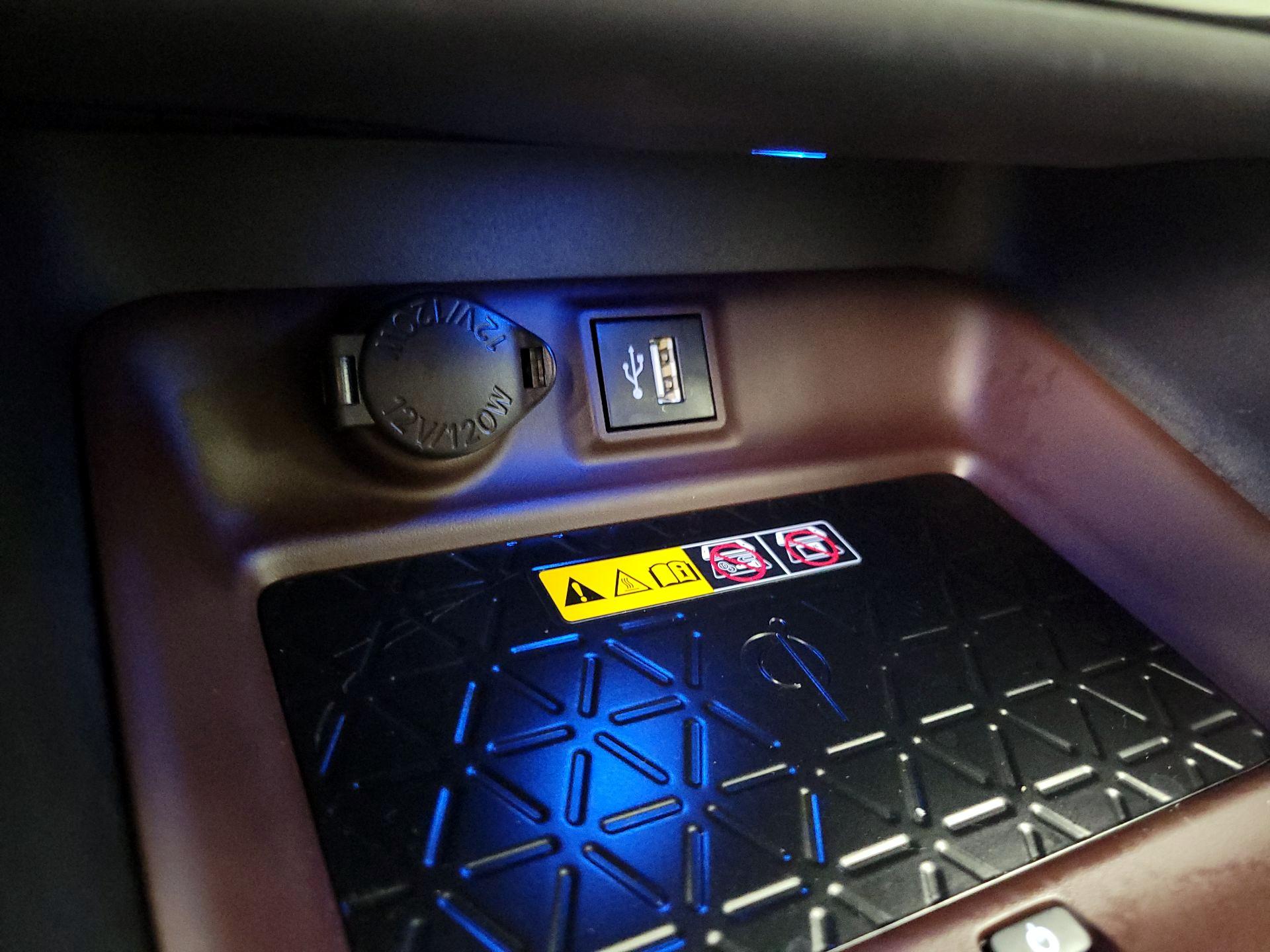 Thumbnail: 2024 Toyota RAV4 - 18