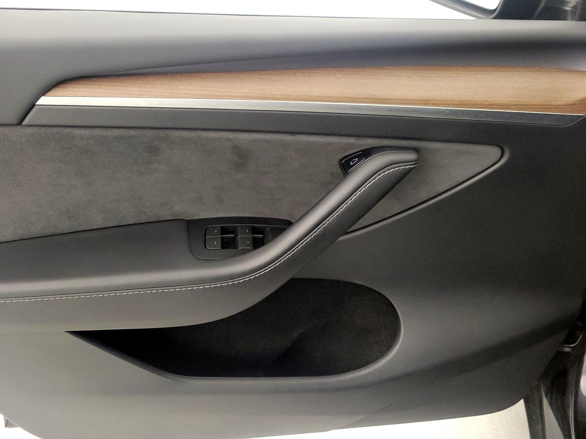Thumbnail: 2024 Tesla Model Y - 12