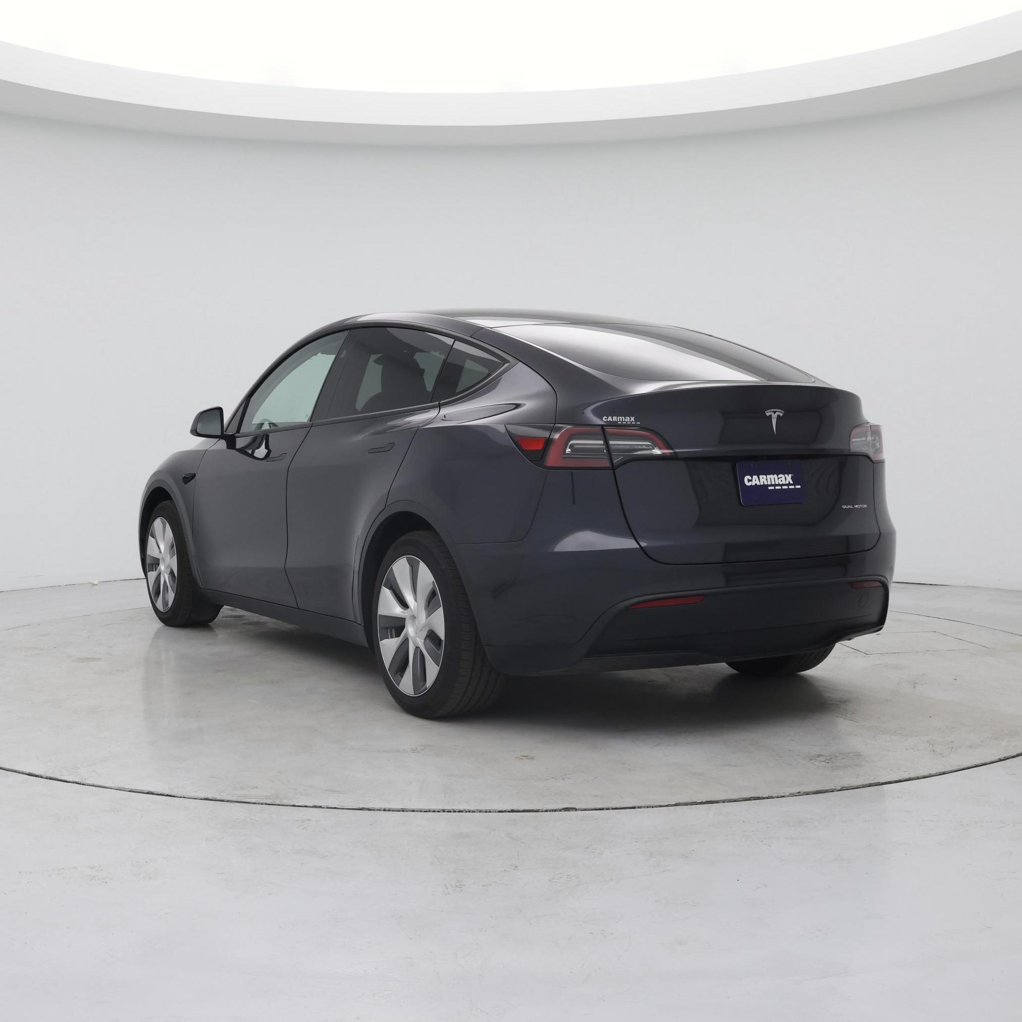 Thumbnail: 2024 Tesla Model Y - 2