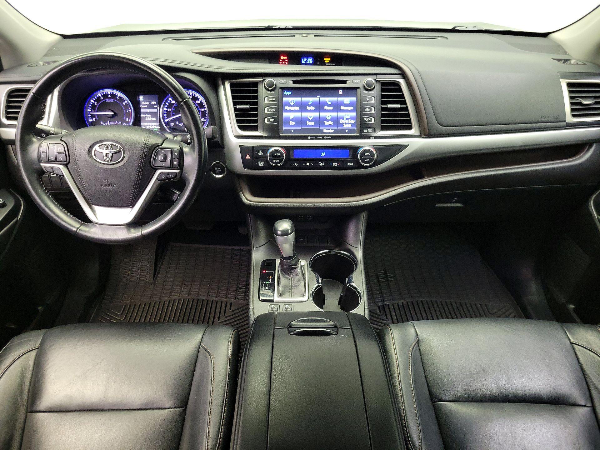 Thumbnail: 2018 Toyota Highlander - 9