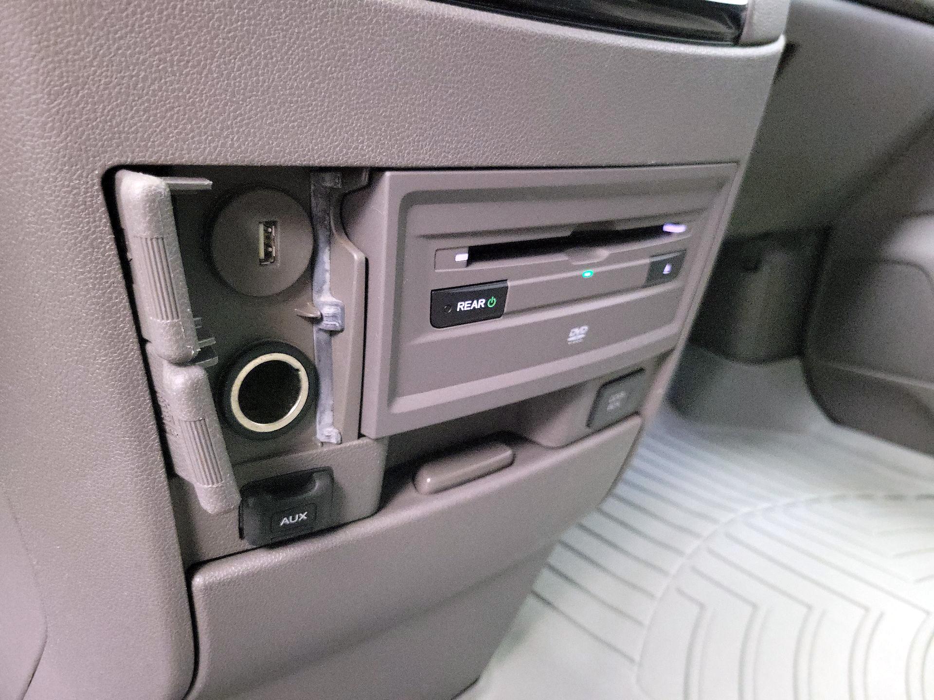 Thumbnail: 2016 Honda Odyssey - 19
