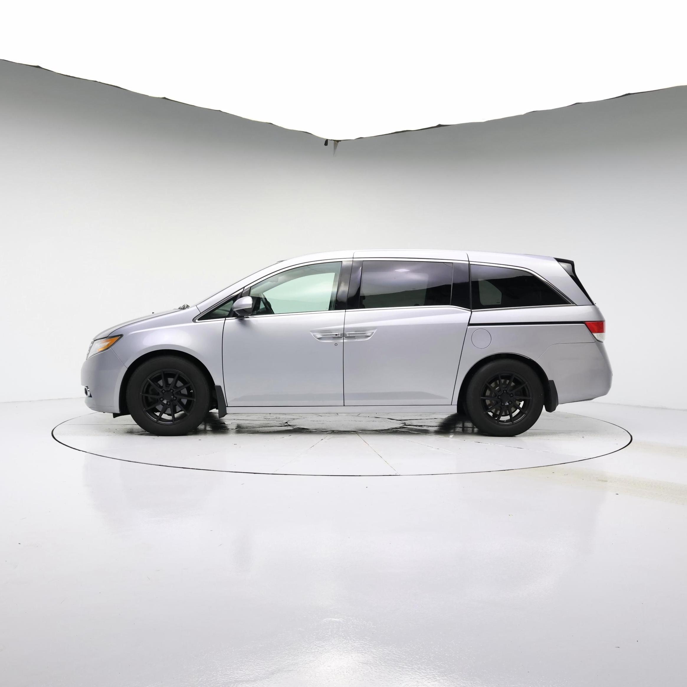 Thumbnail: 2016 Honda Odyssey - 3