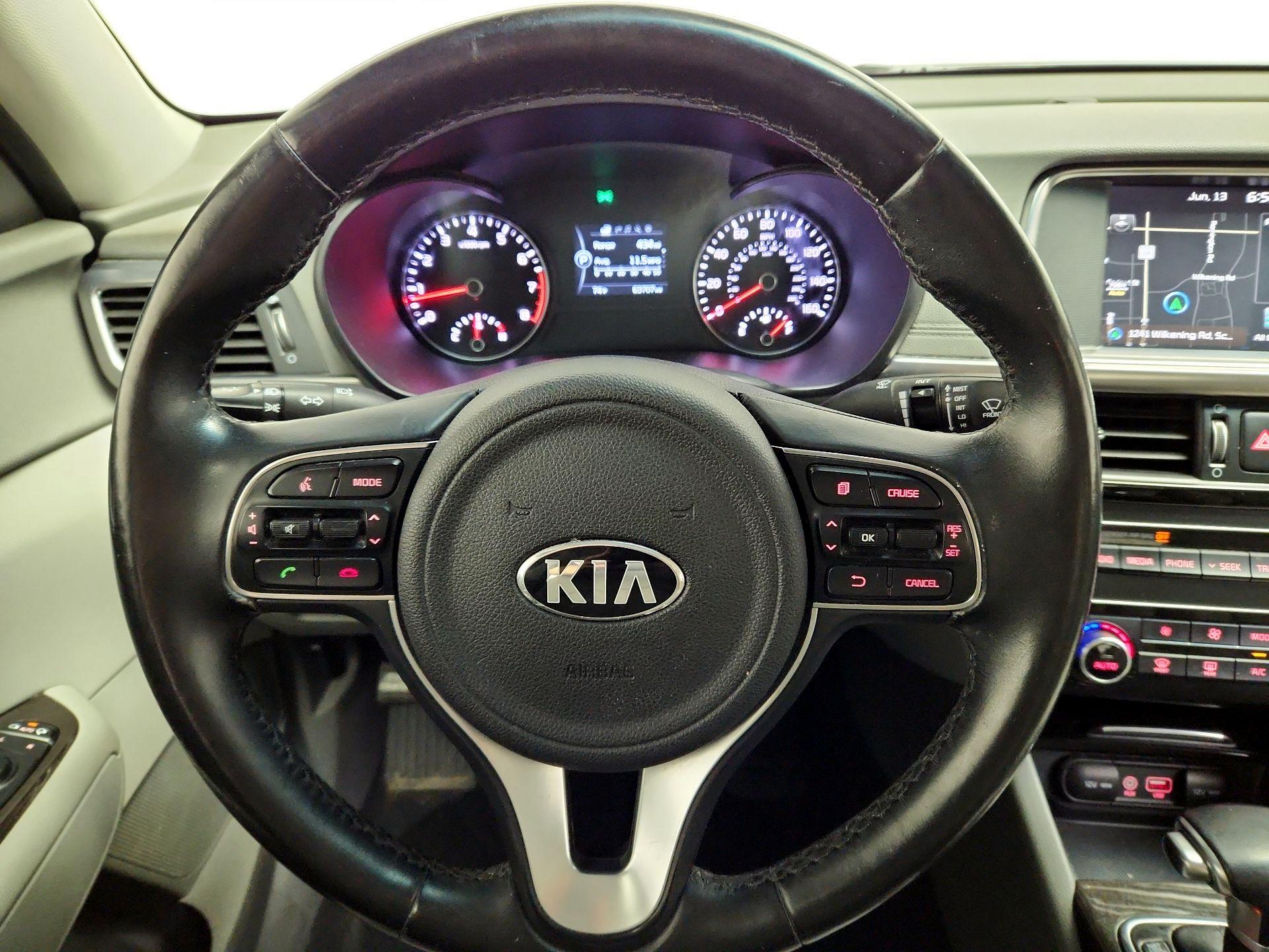 Thumbnail: 2016 Kia Optima - 10