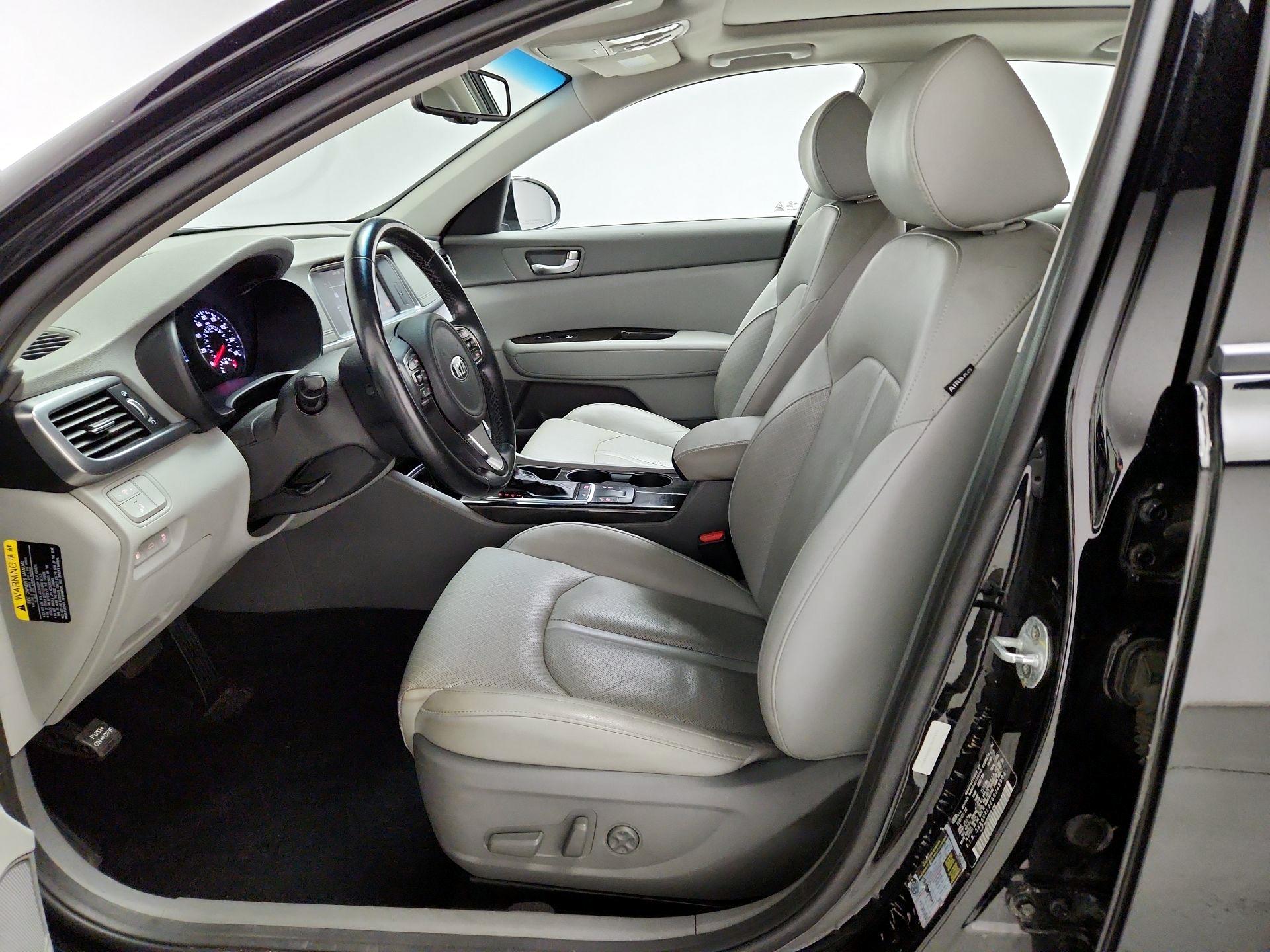 Thumbnail: 2016 Kia Optima - 11