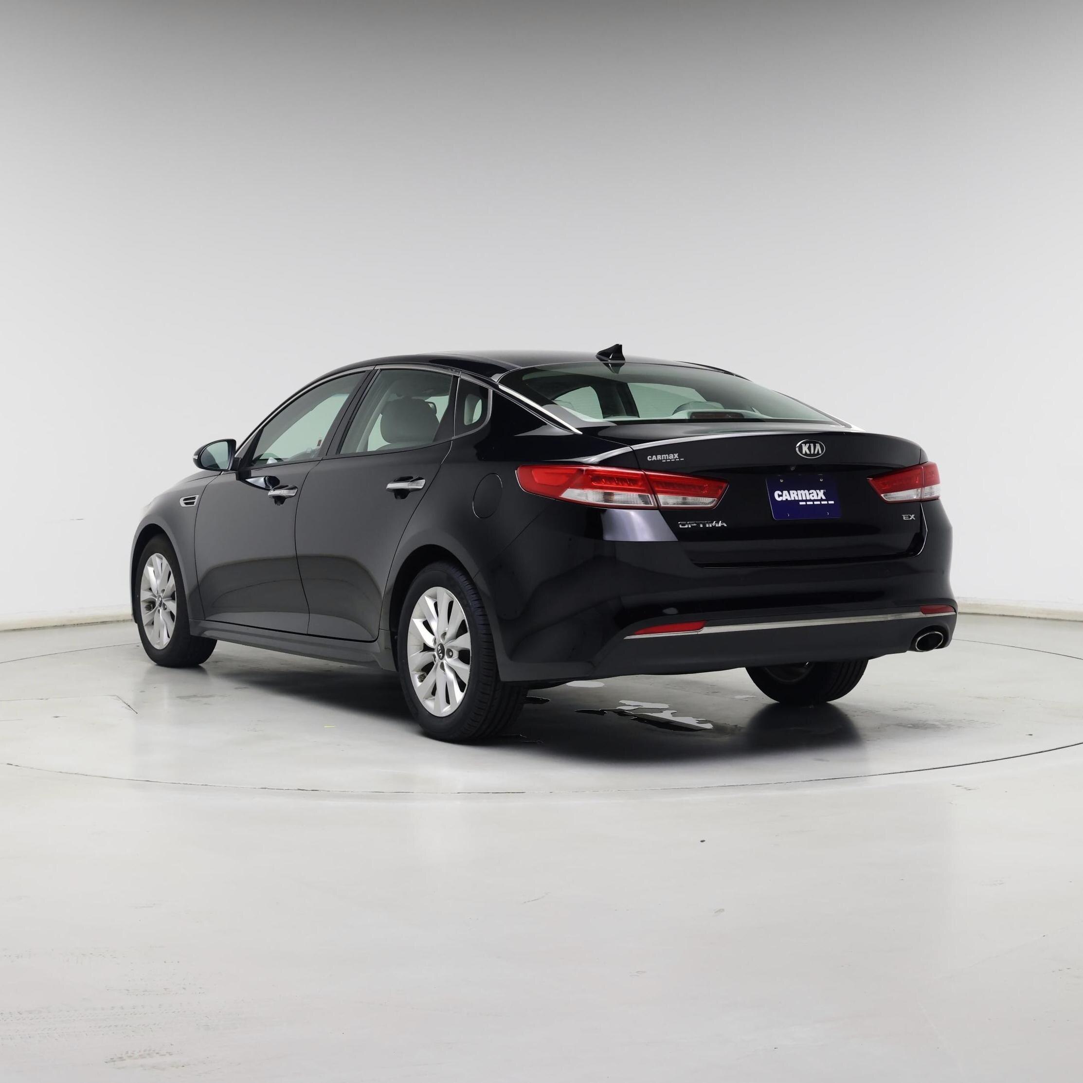 Thumbnail: 2016 Kia Optima - 2