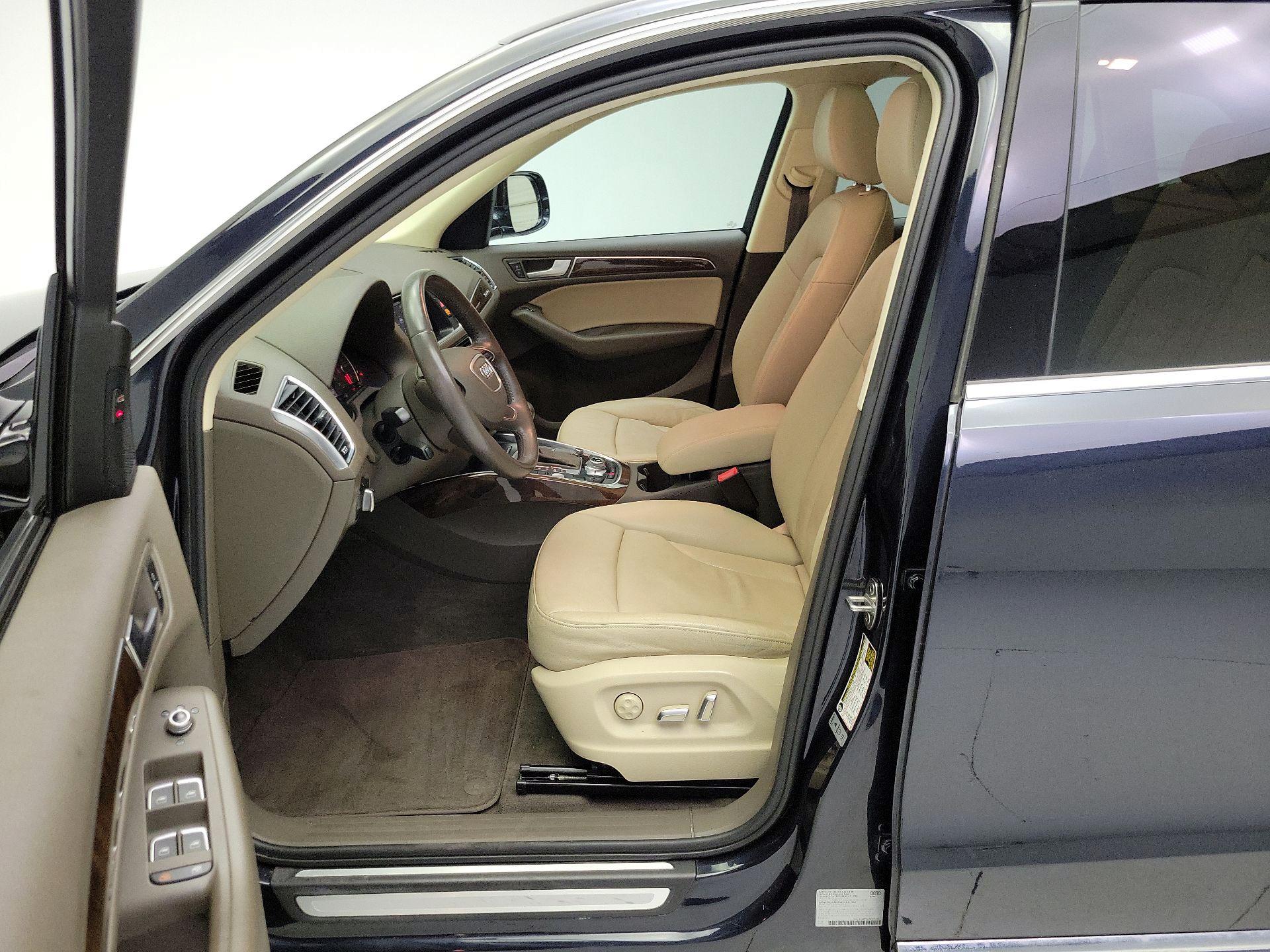 Thumbnail: 2015 Audi Q5 - 11