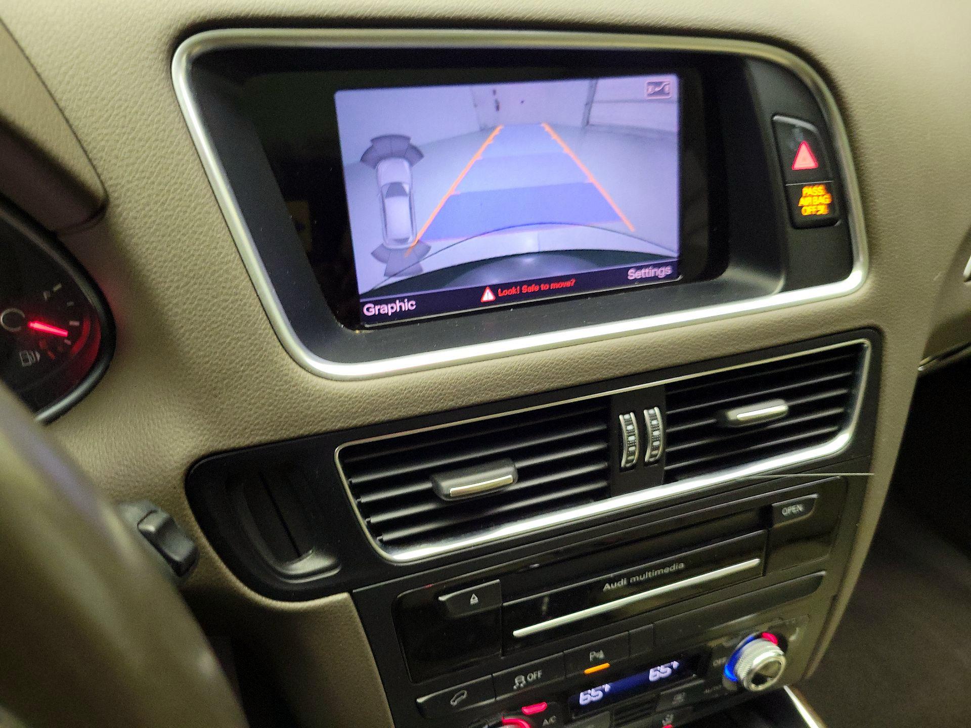 Thumbnail: 2015 Audi Q5 - 15