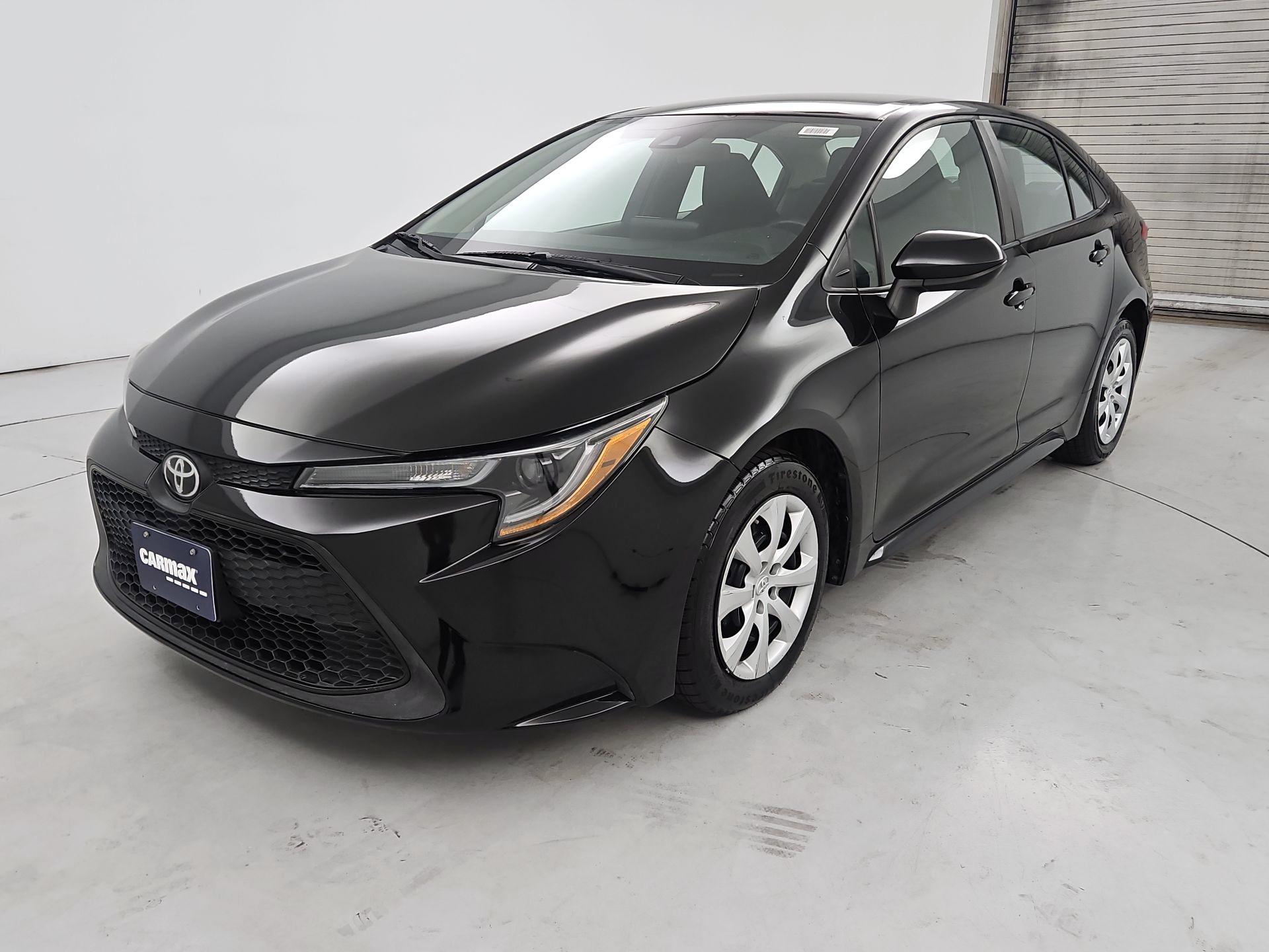 Thumbnail: 2022 Toyota Corolla - 3