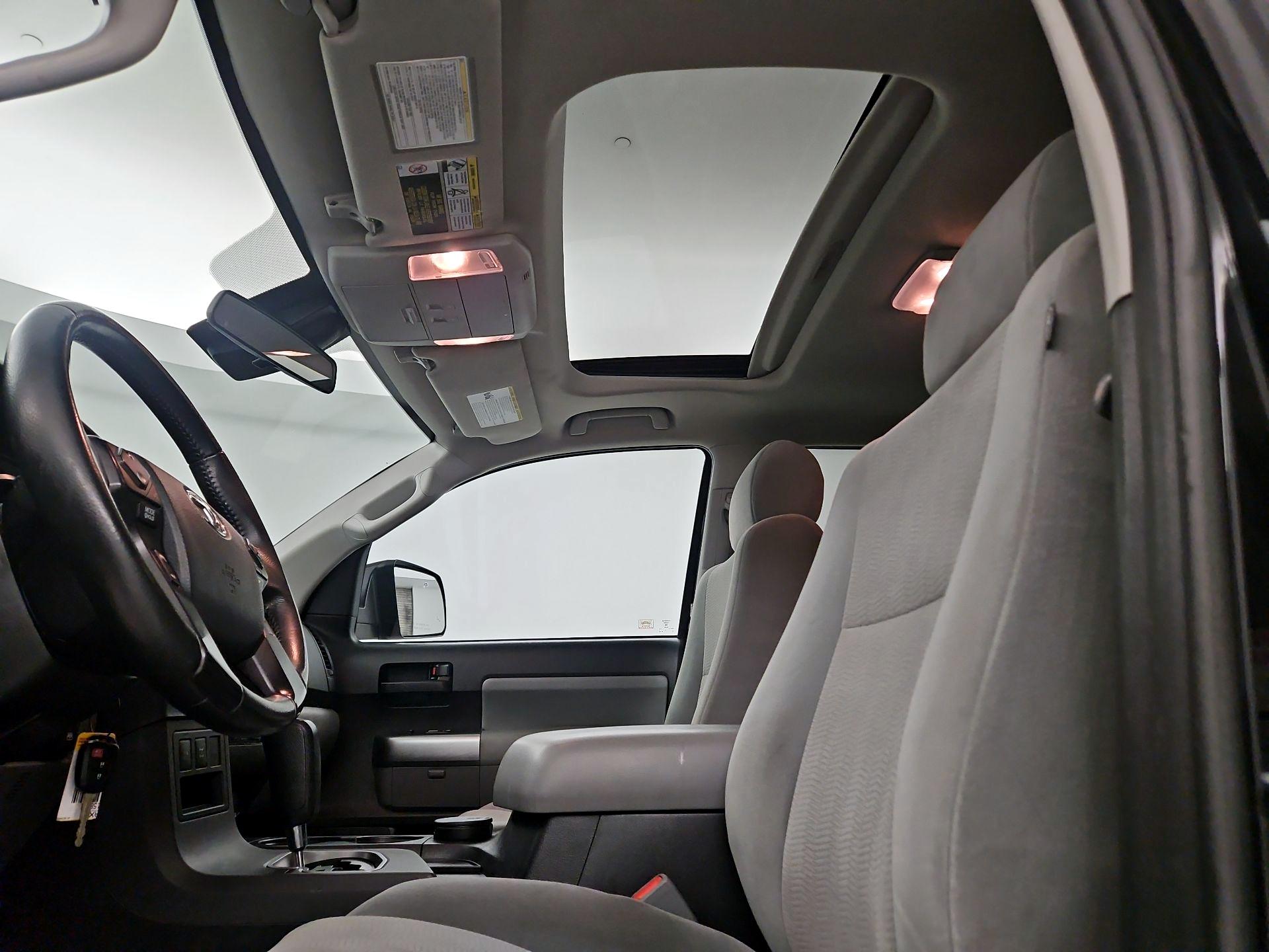 Thumbnail: 2018 Toyota Sequoia - 17