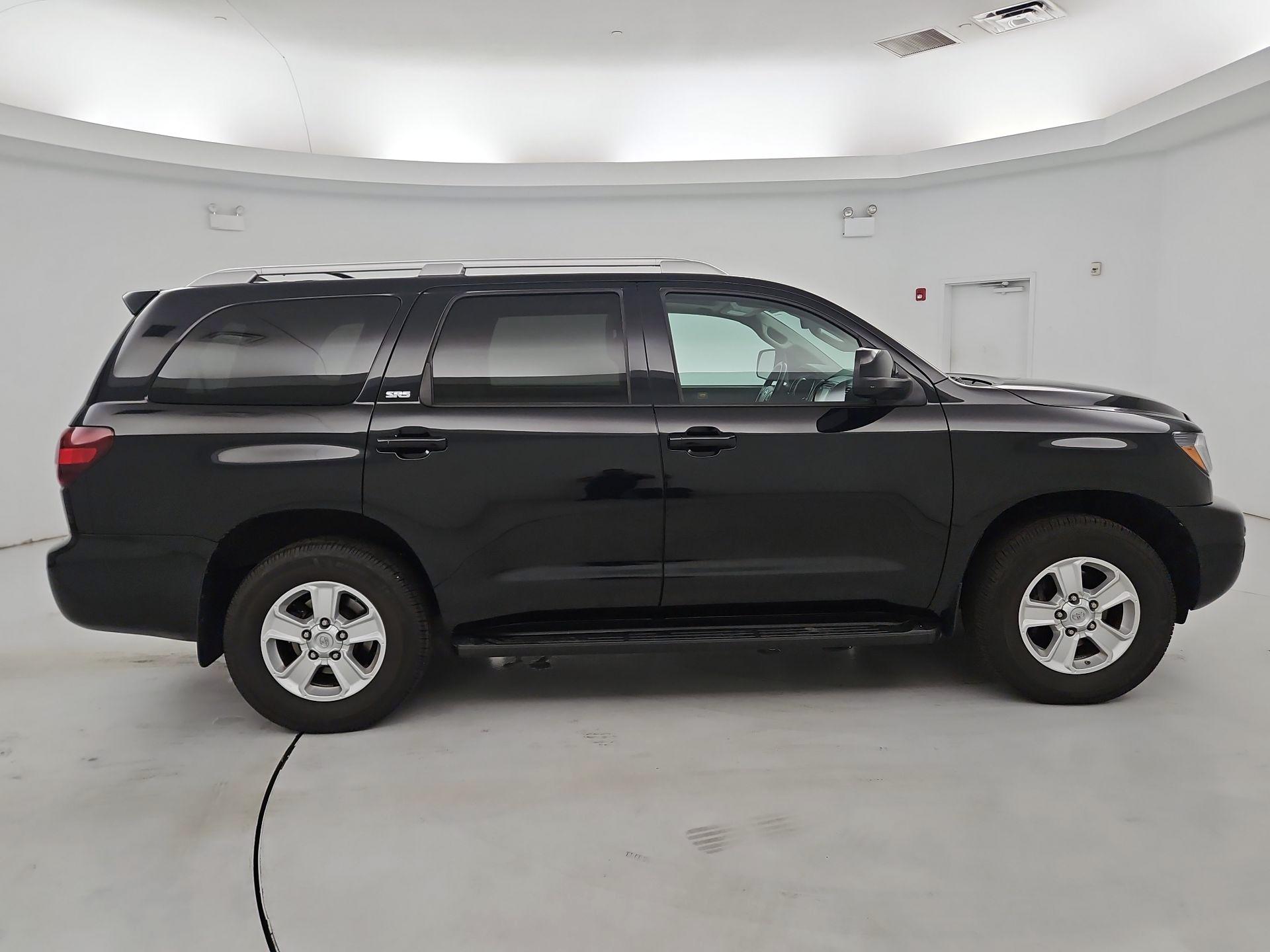 Thumbnail: 2018 Toyota Sequoia - 4